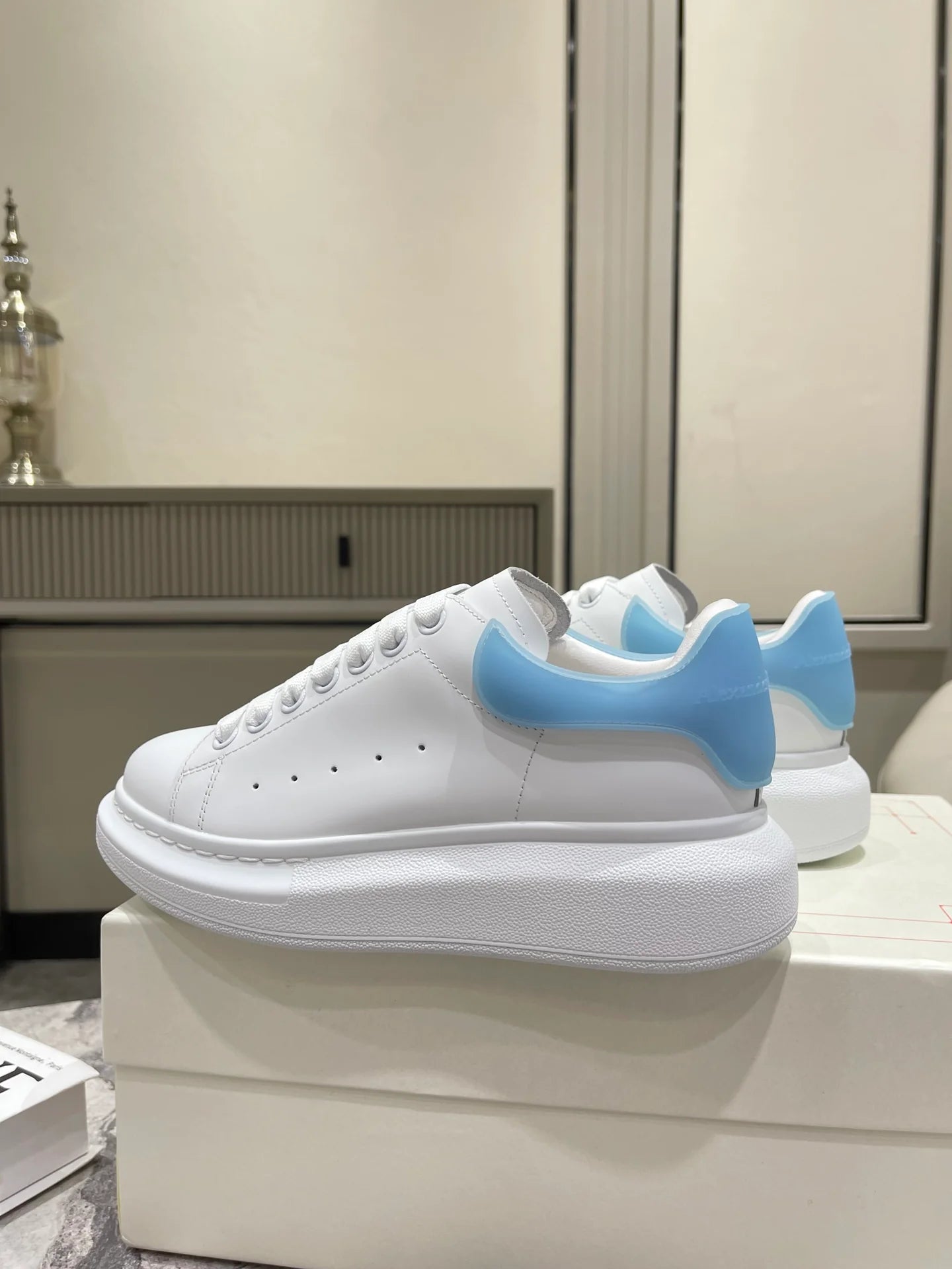 MCQUEEN SNEAKER