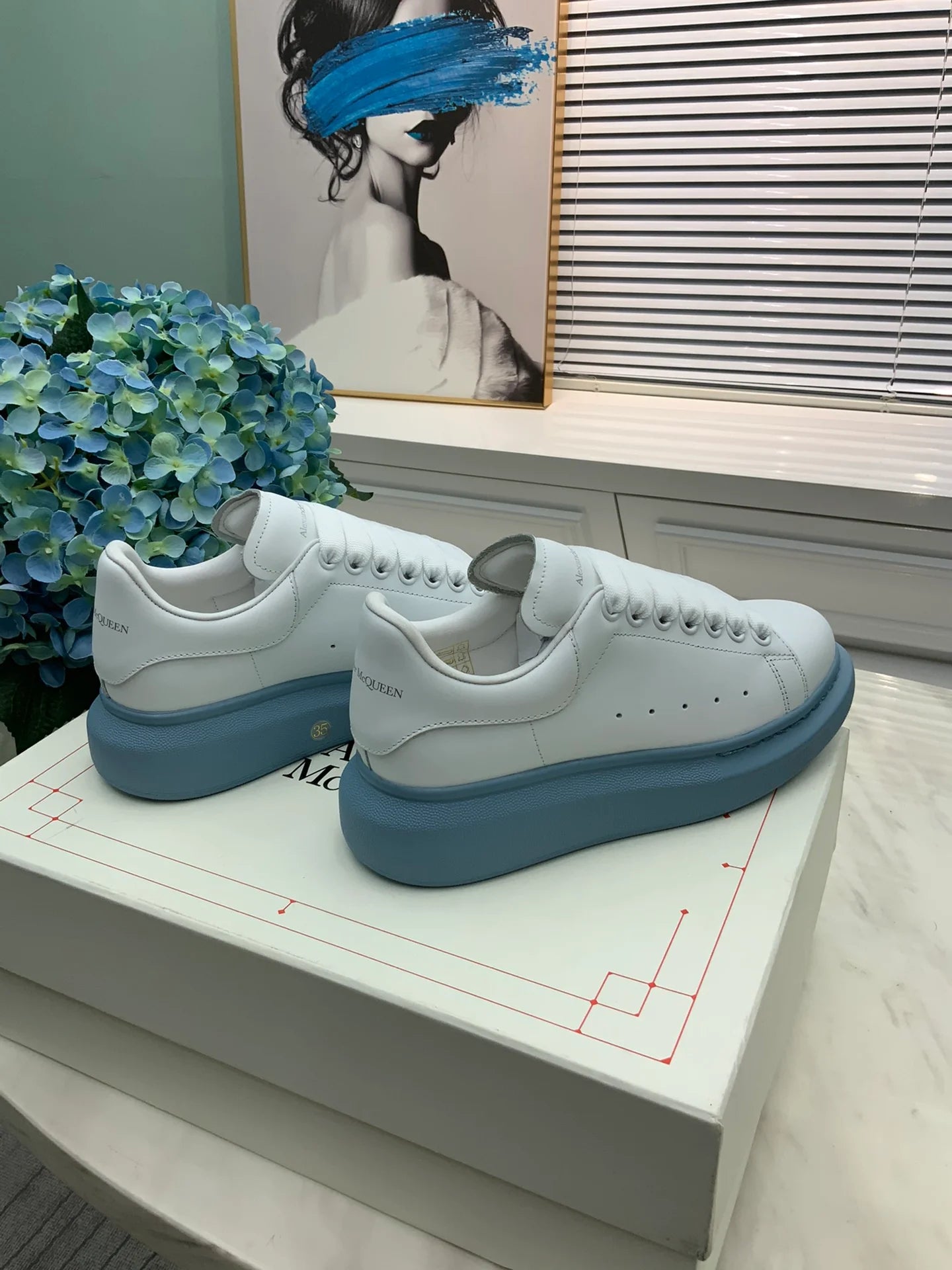 McQUEEN SNEAKER