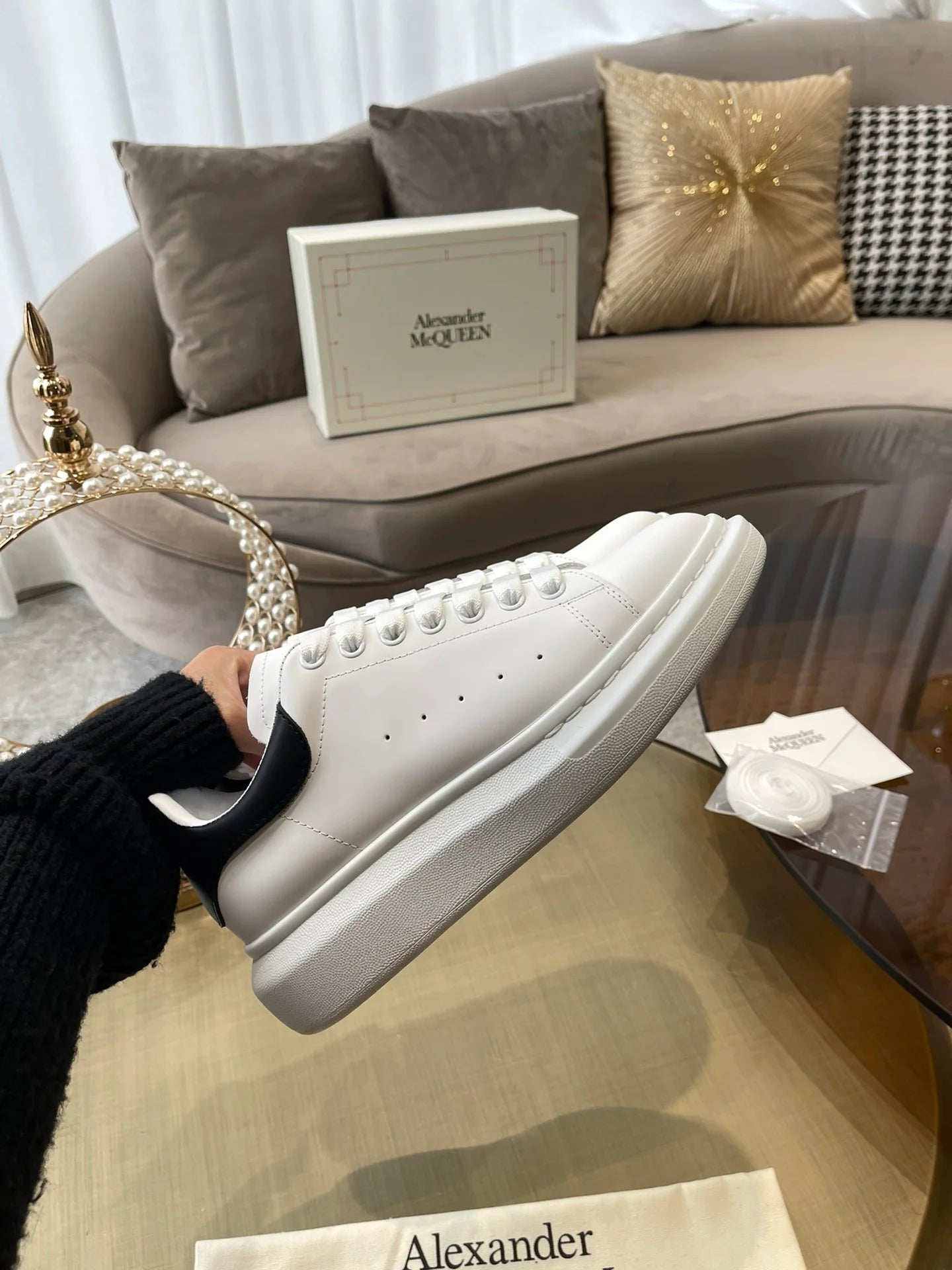 McQUEEN SNEAKER