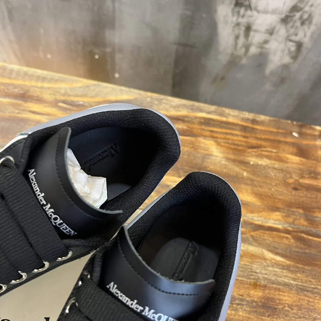 MCQUEEN SNEAKER