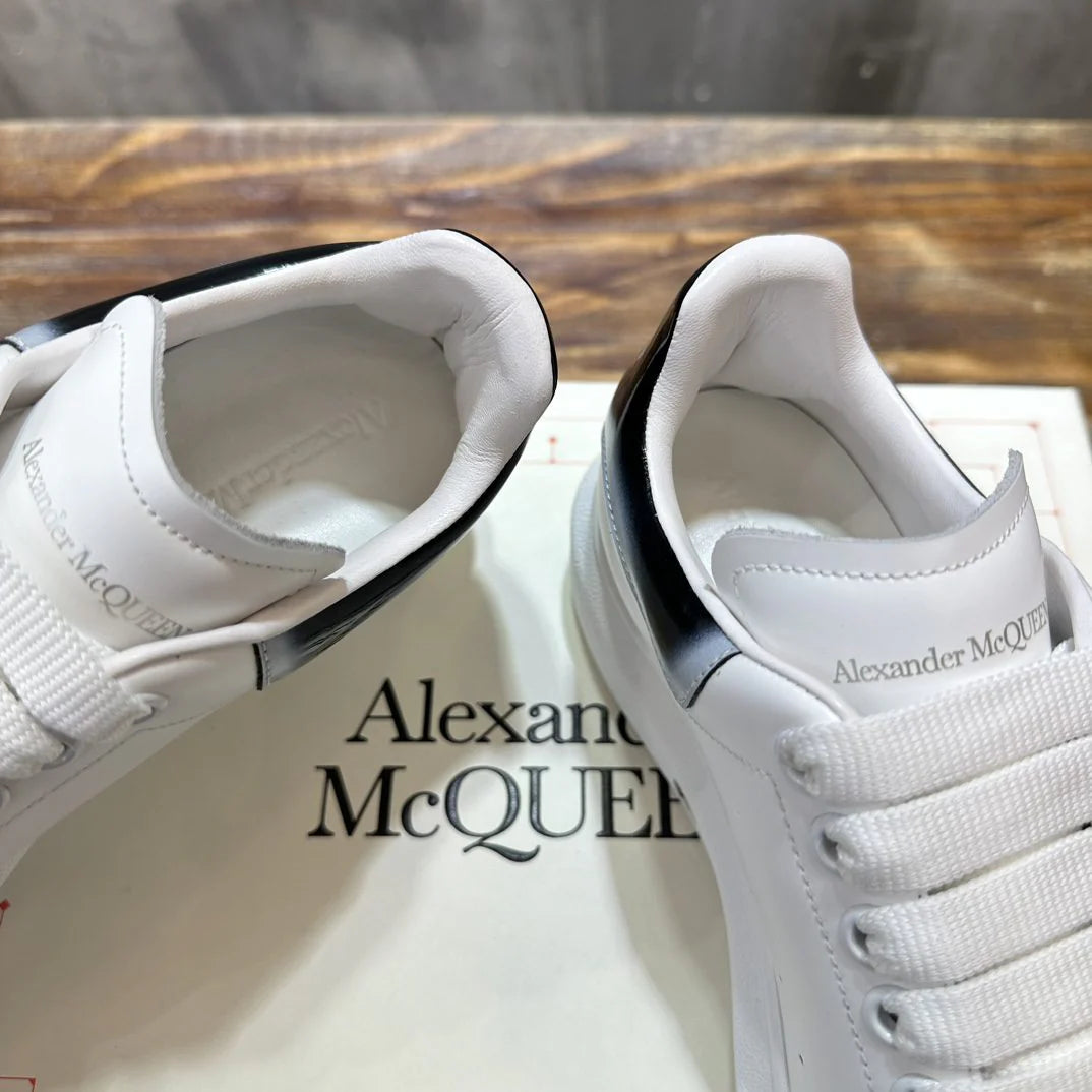 MCQUEEN SNEAKER