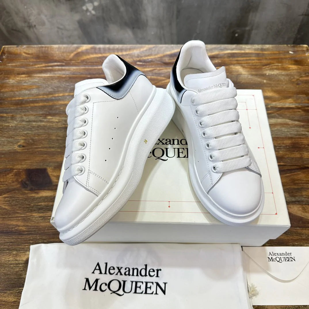 MCQUEEN SNEAKER