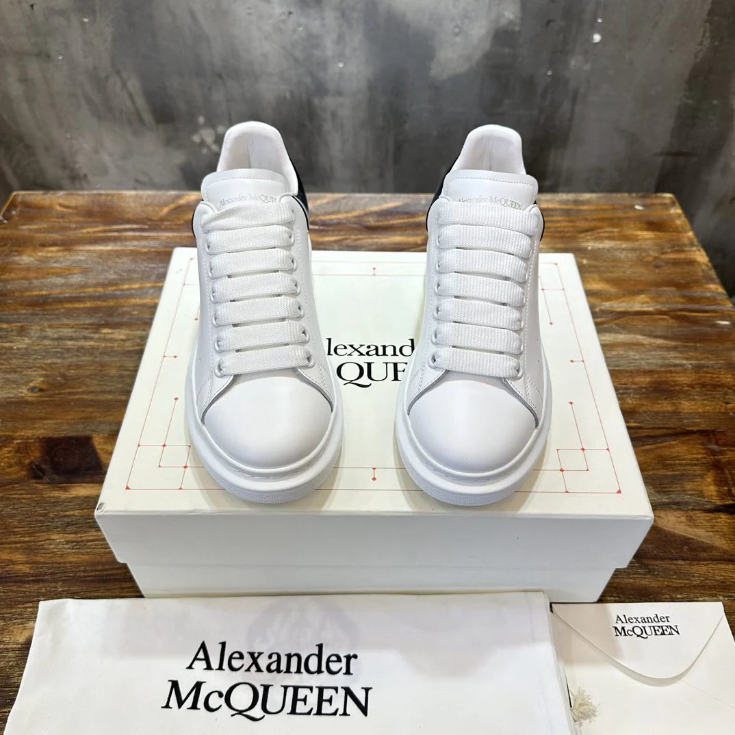 MCQUEEN SNEAKER