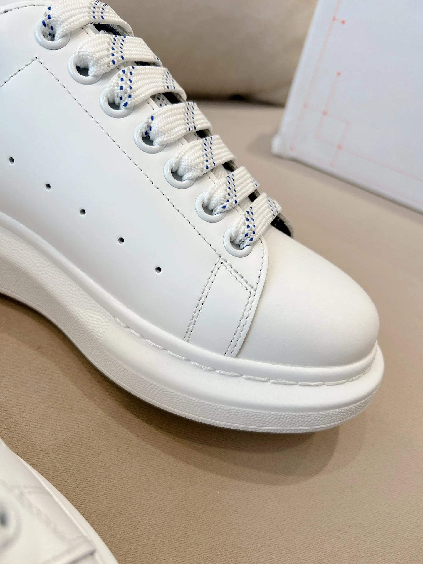 MCQUEEN SNEAKER
