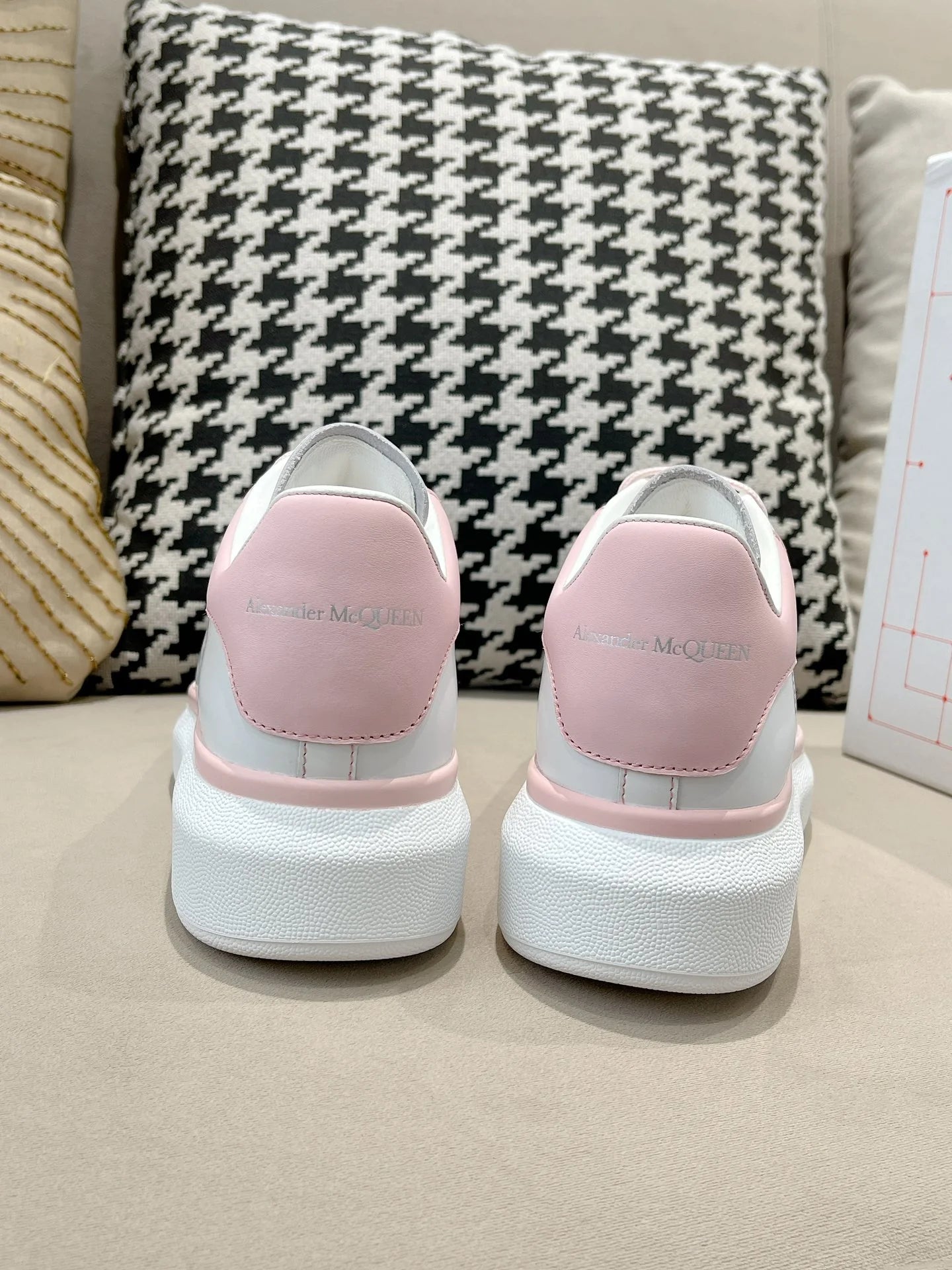 MCQUEEN SNEAKER