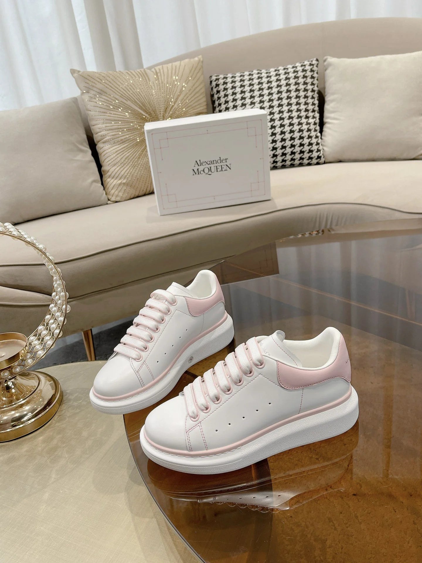 MCQUEEN SNEAKER