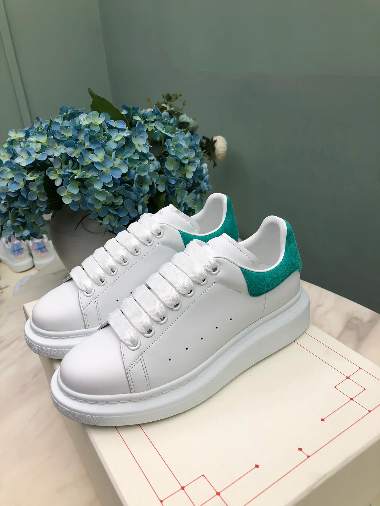 MCQUEEN SNEAKER