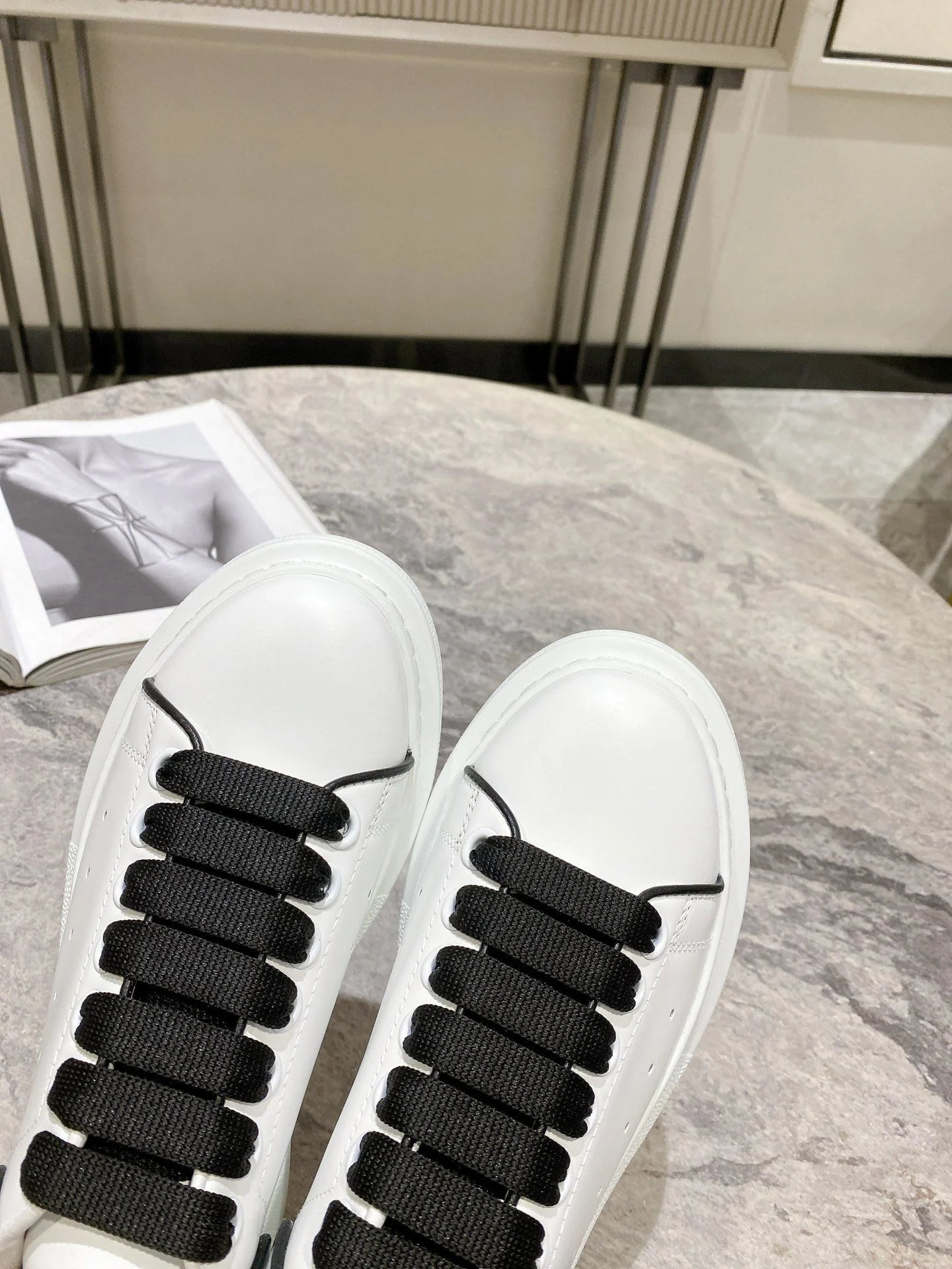 MCQUEEN SNEAKER