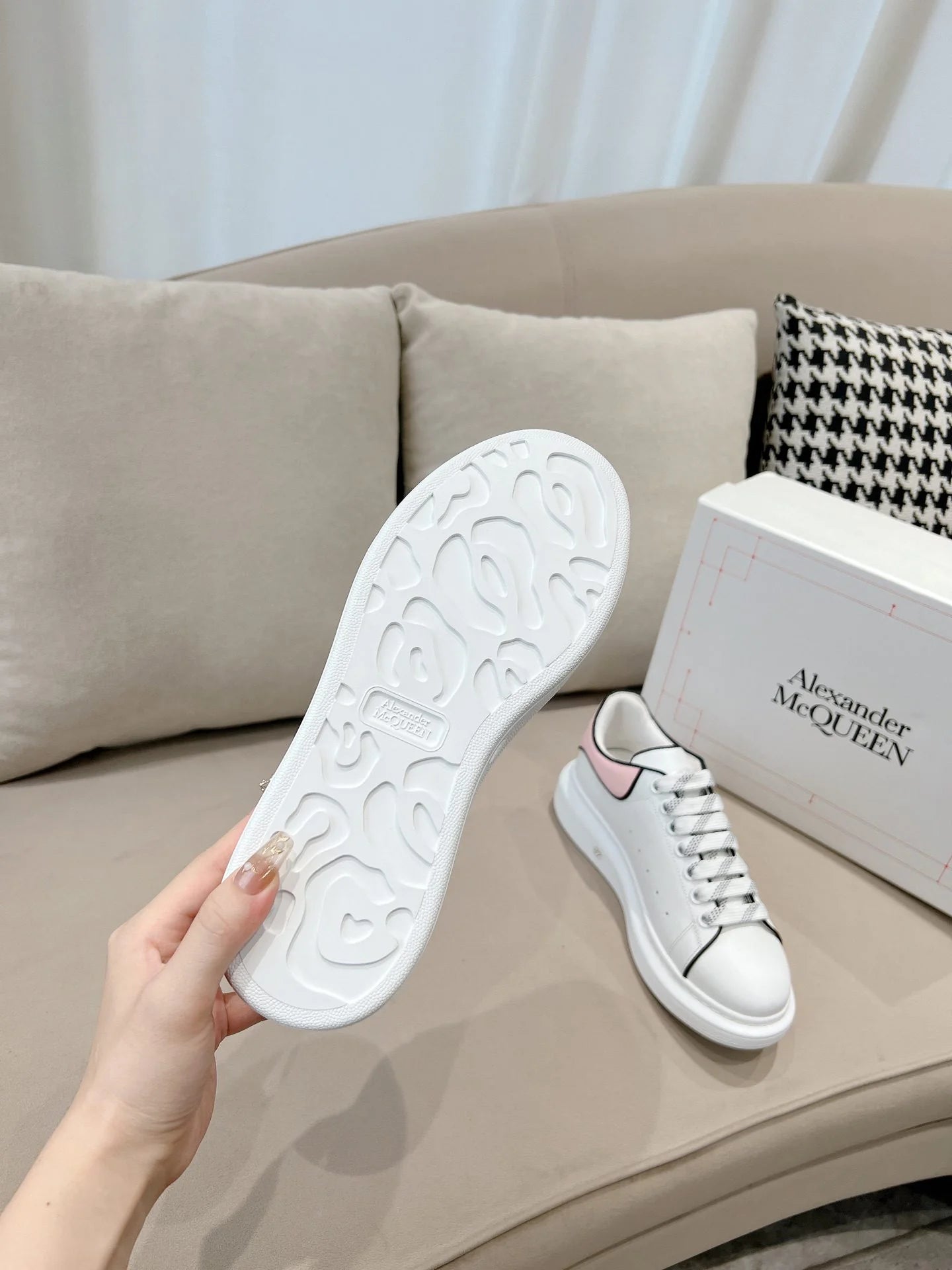 MCQUEEN SNEAKER
