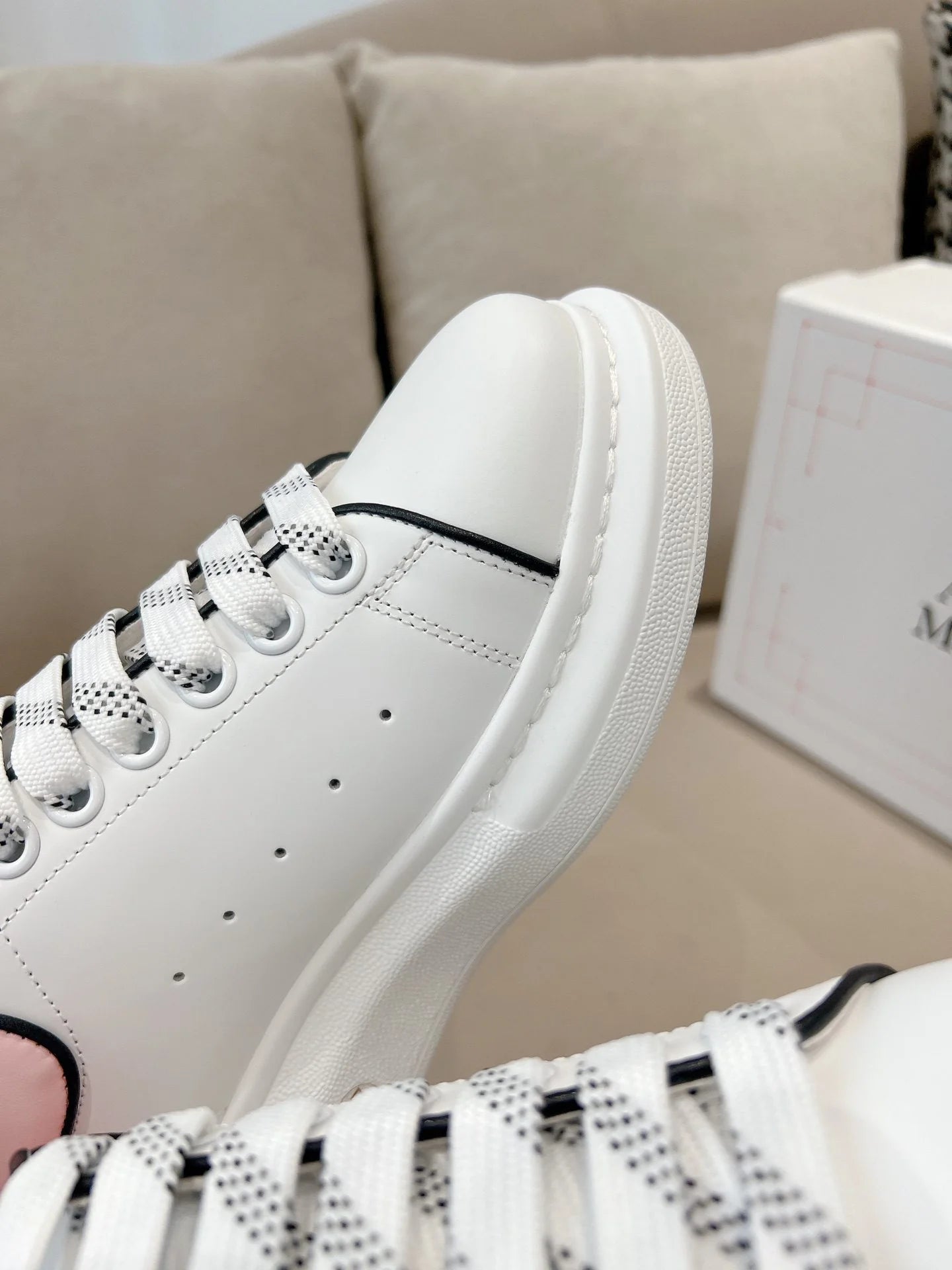 MCQUEEN SNEAKER