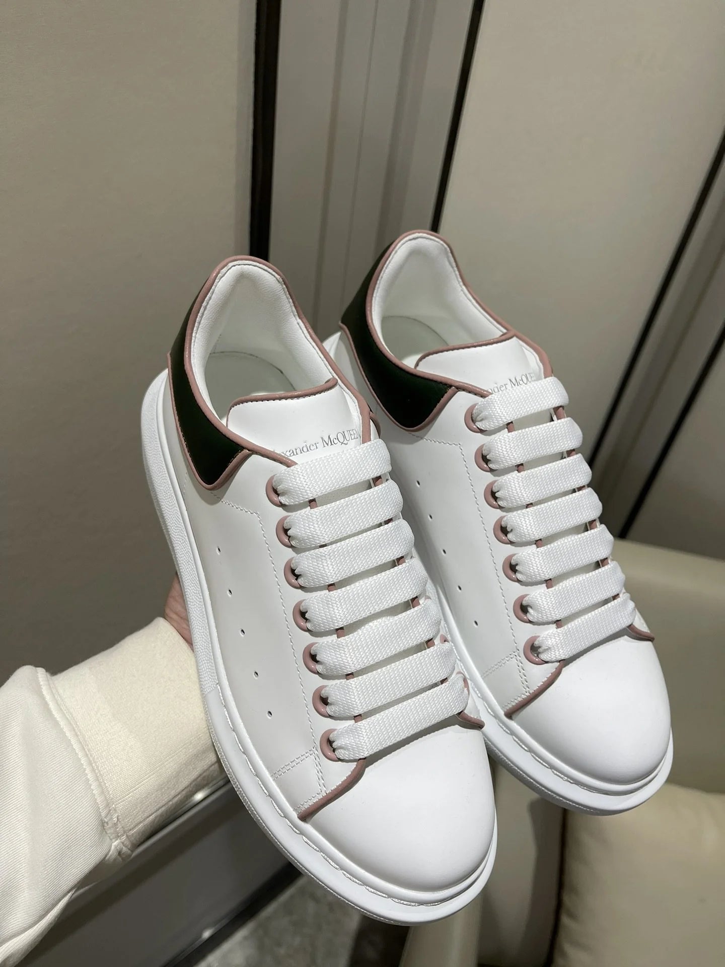 MCQUEEN SNEAKER
