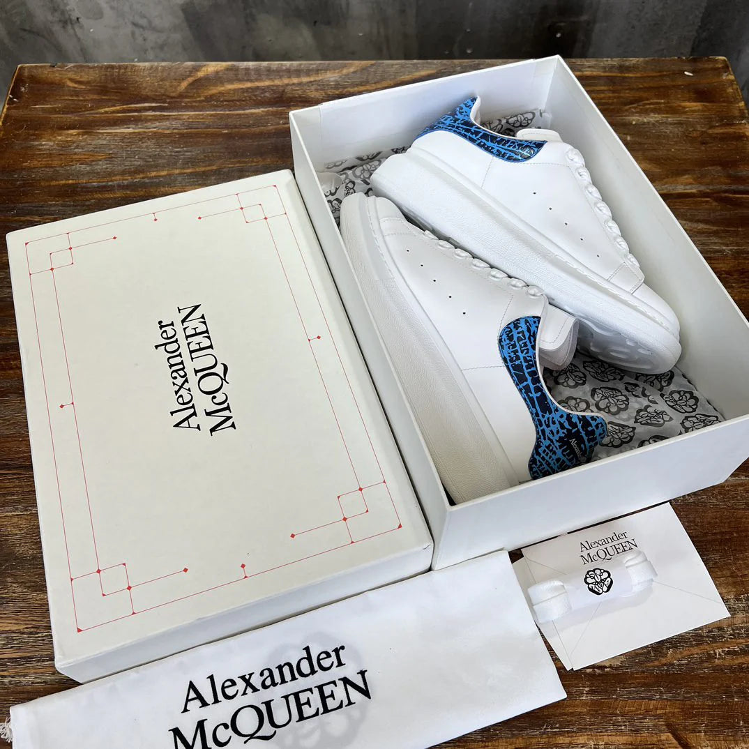 McQUEEN SNEAKER