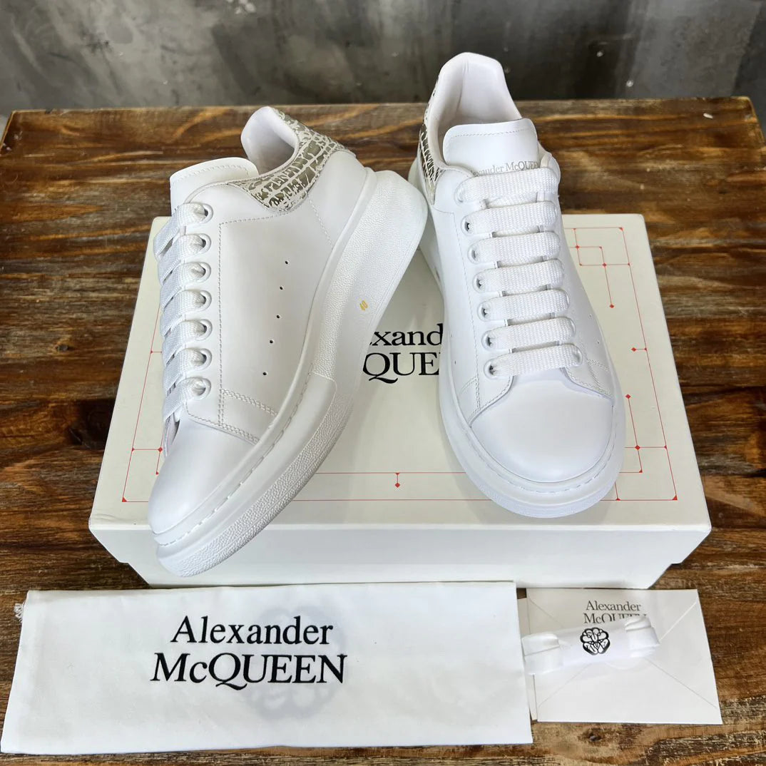 McQUEEN SNEAKER