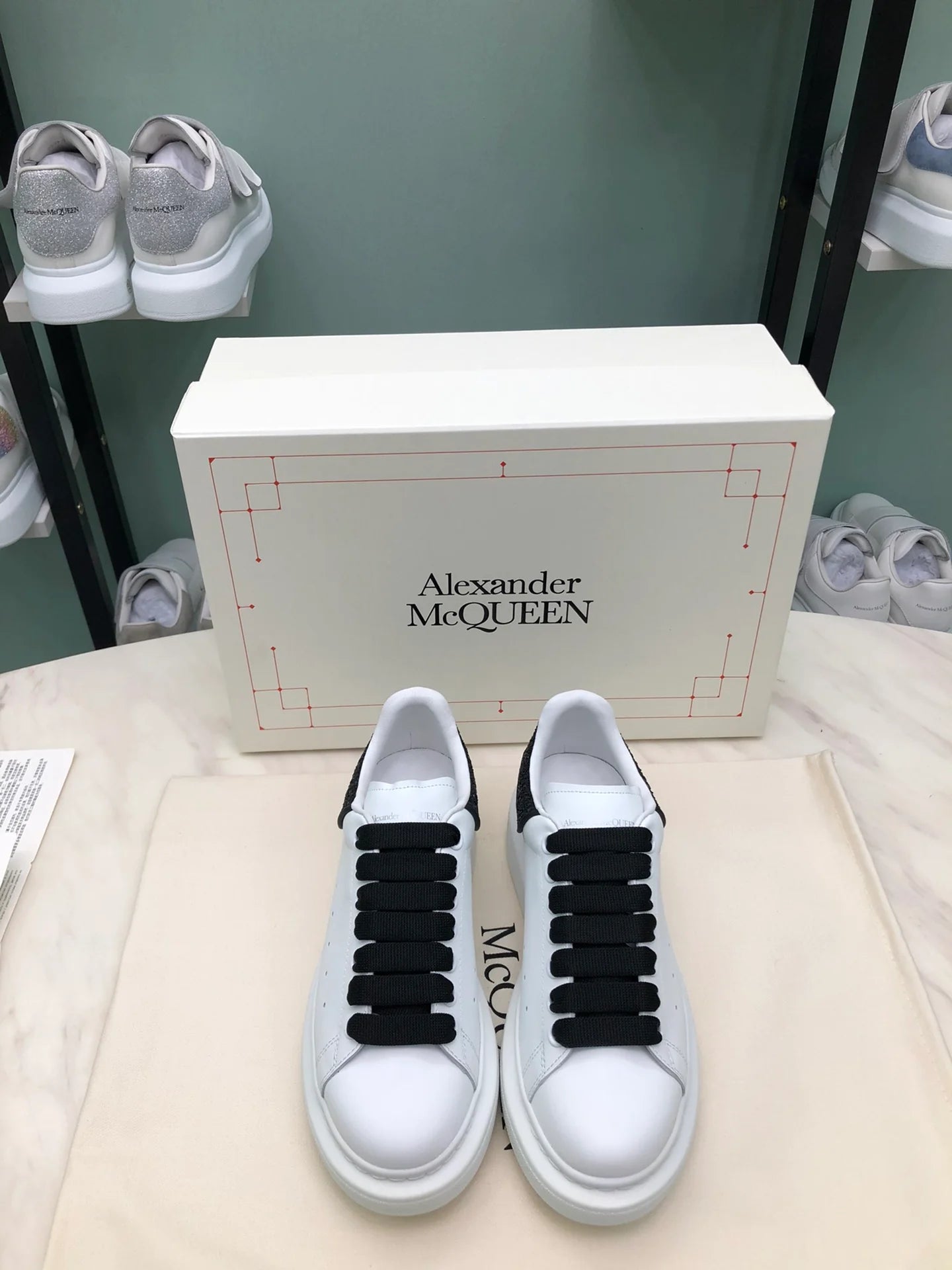 MCQUEEN SNEAKER