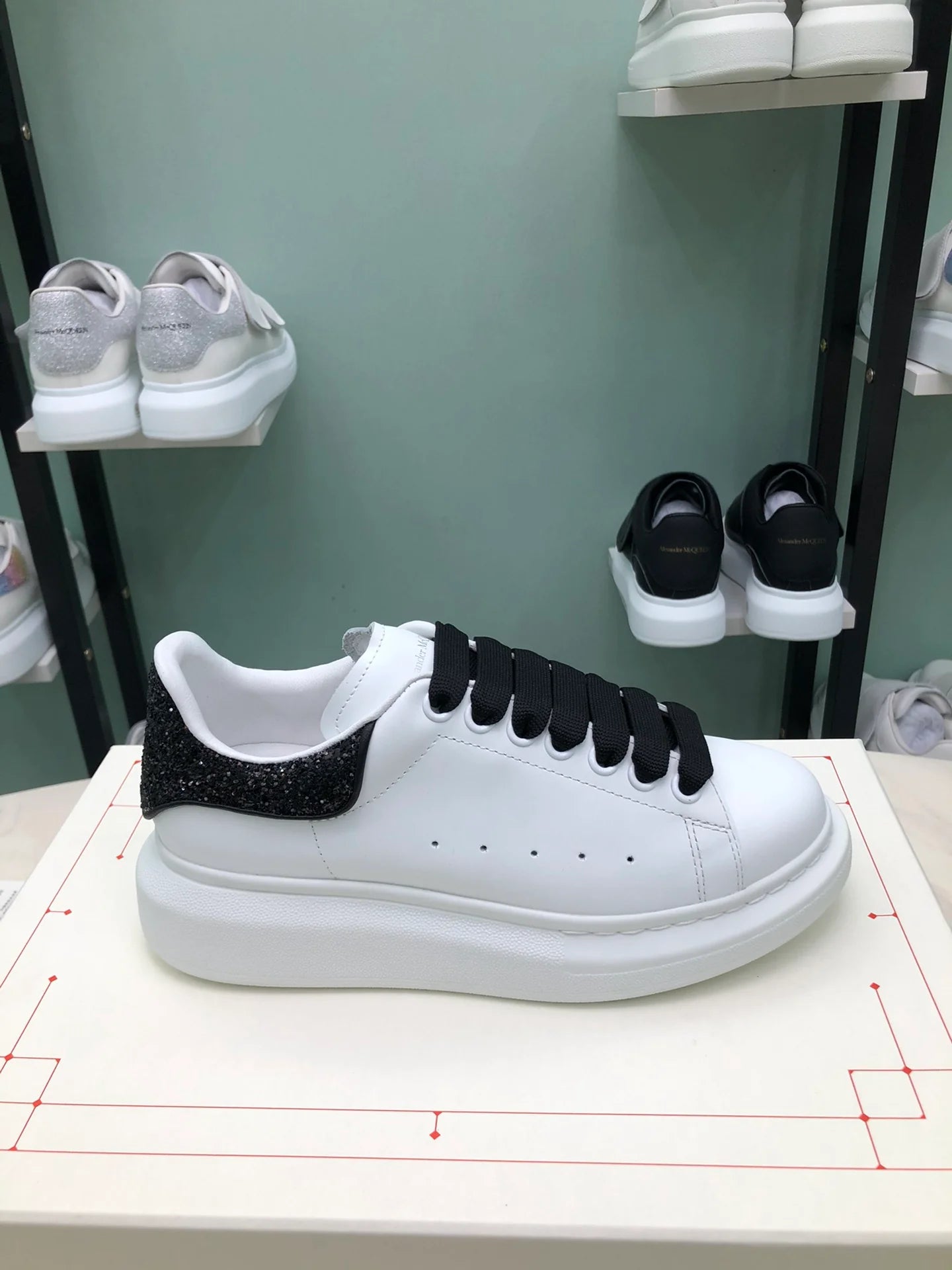 MCQUEEN SNEAKER