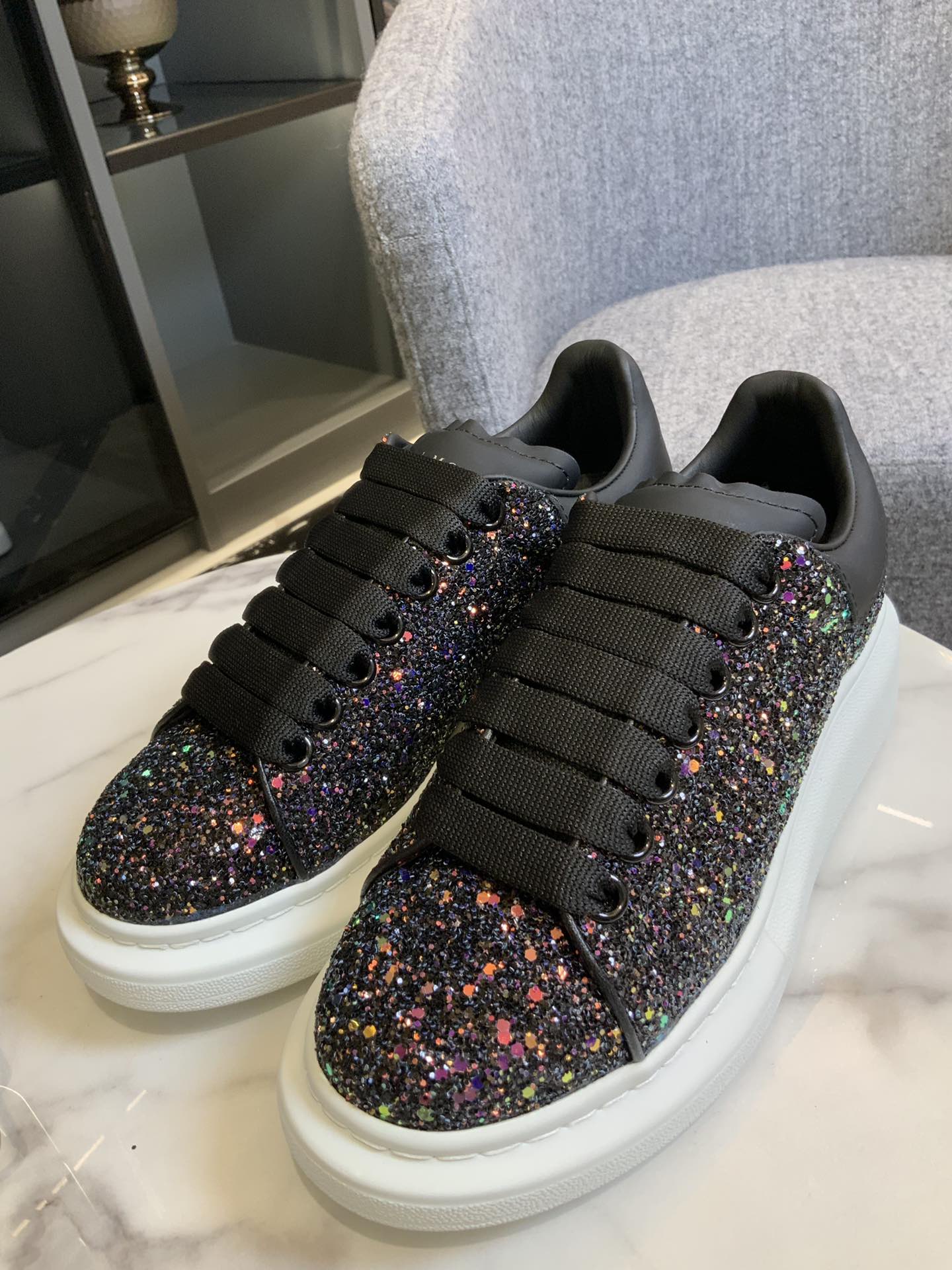MCQUEEN SNEAKER