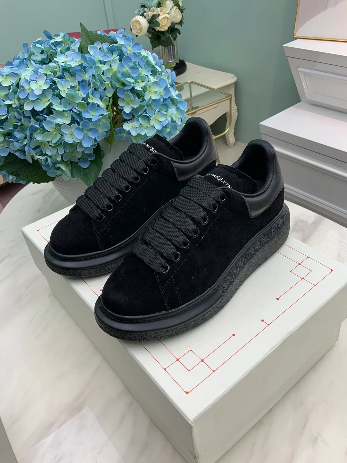 MCQUEEN SNEAKER