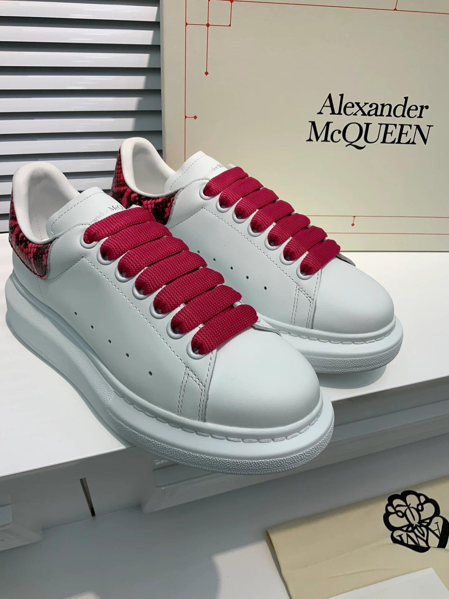 MCQUEEN SNEAKER