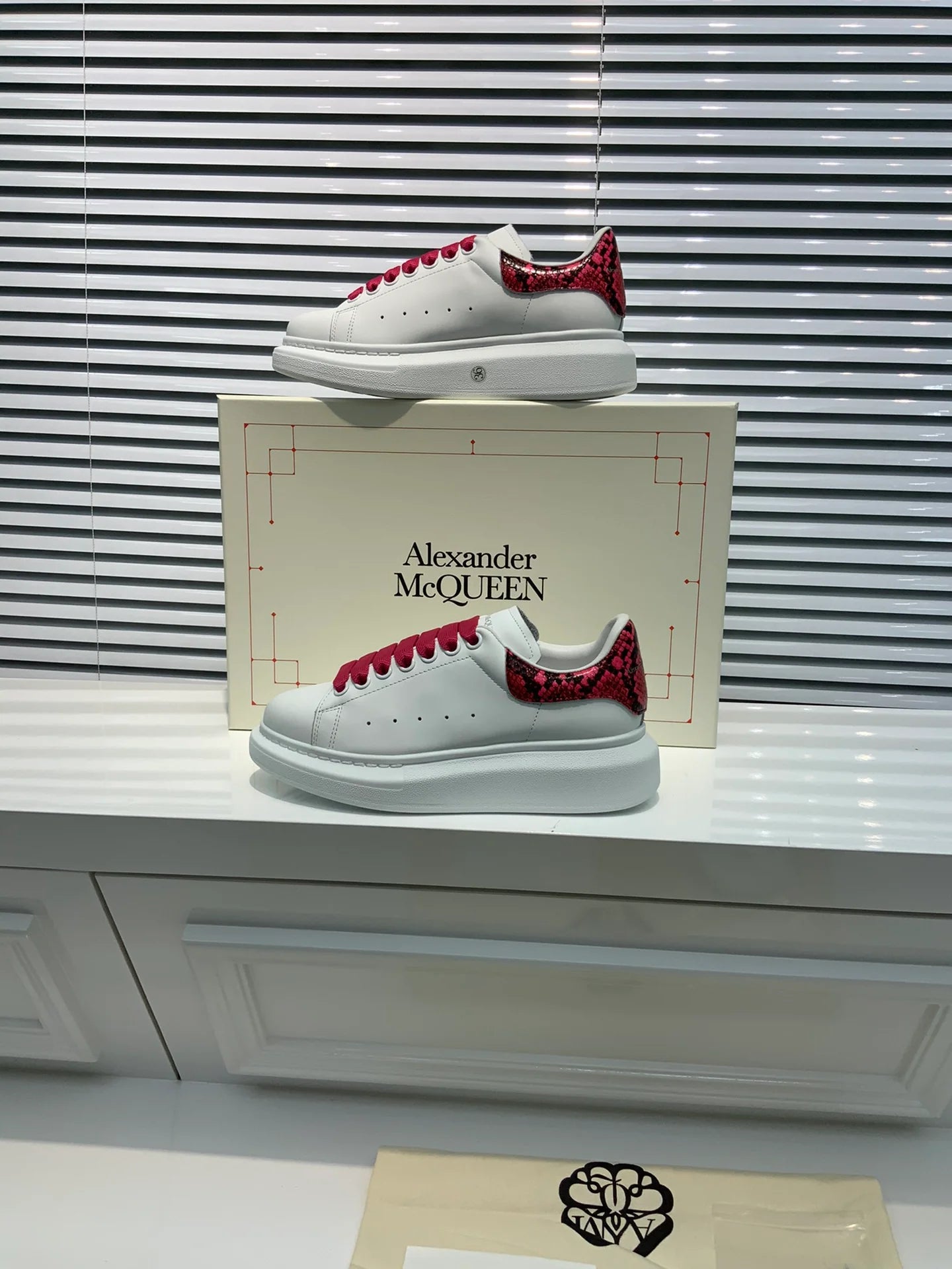 MCQUEEN SNEAKER