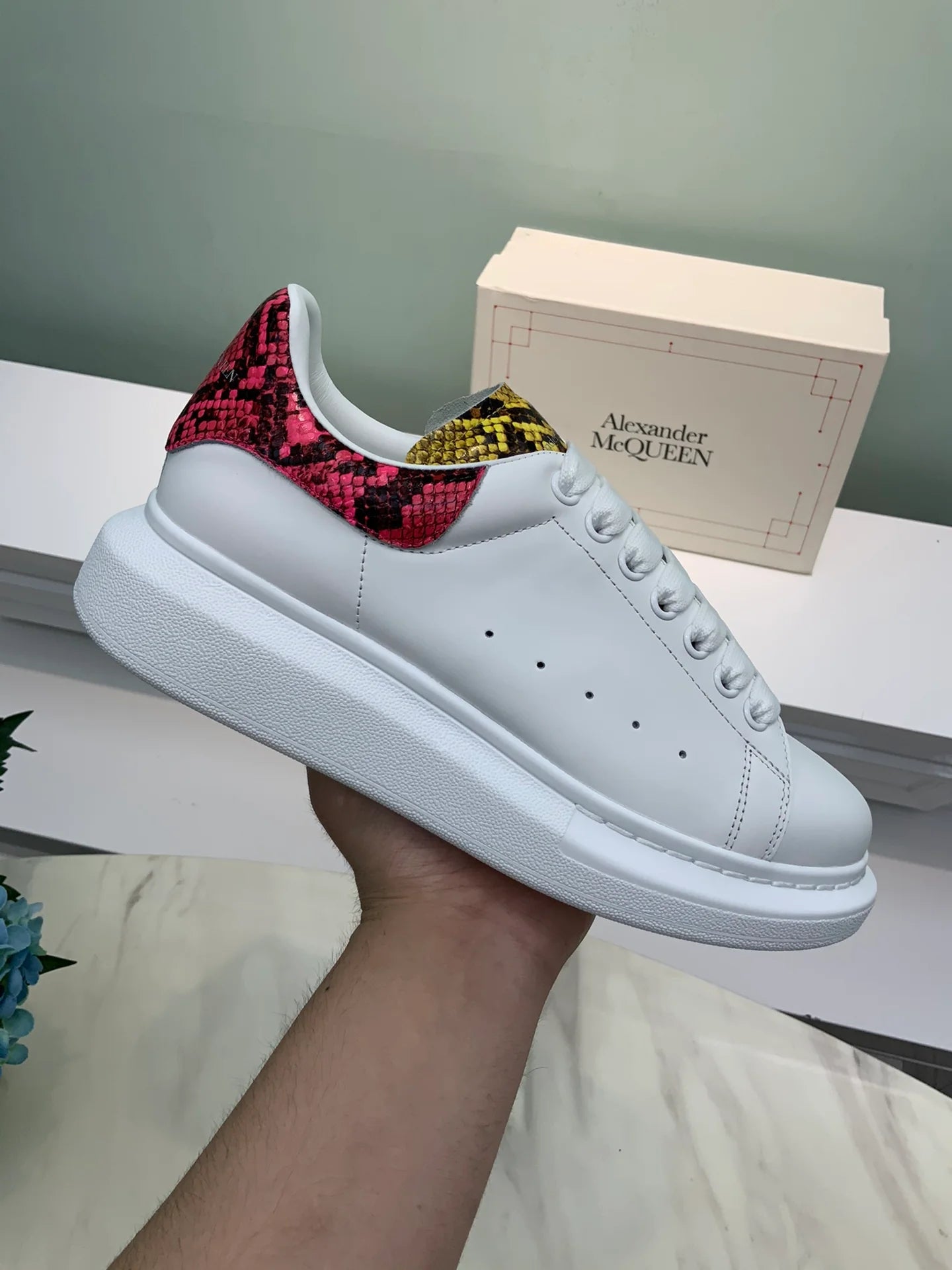 MCQUEEN SNEAKER