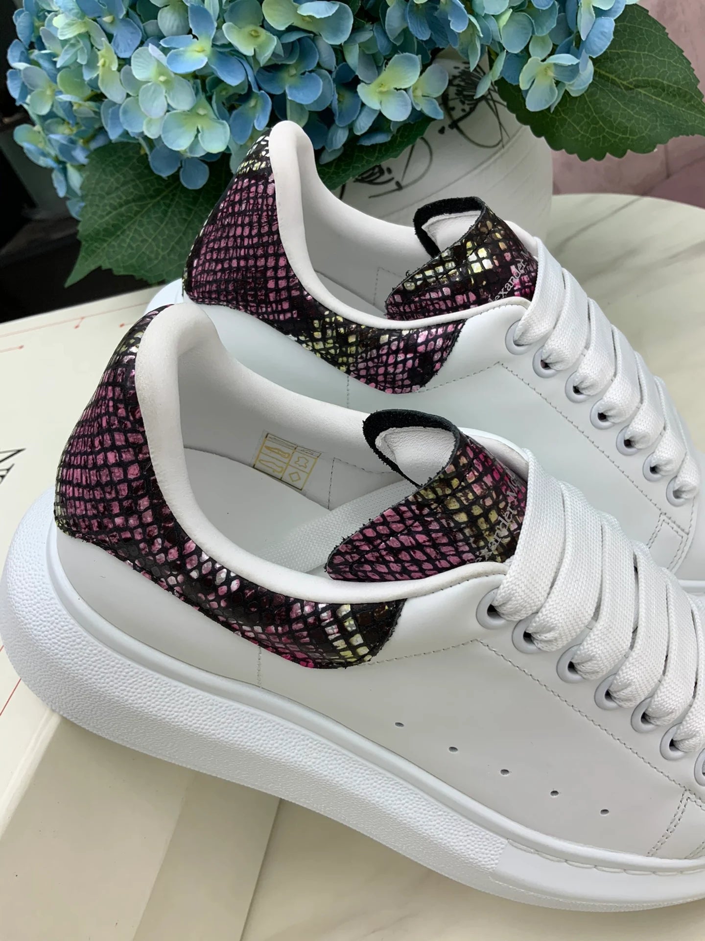 MCQUEEN SNEAKER