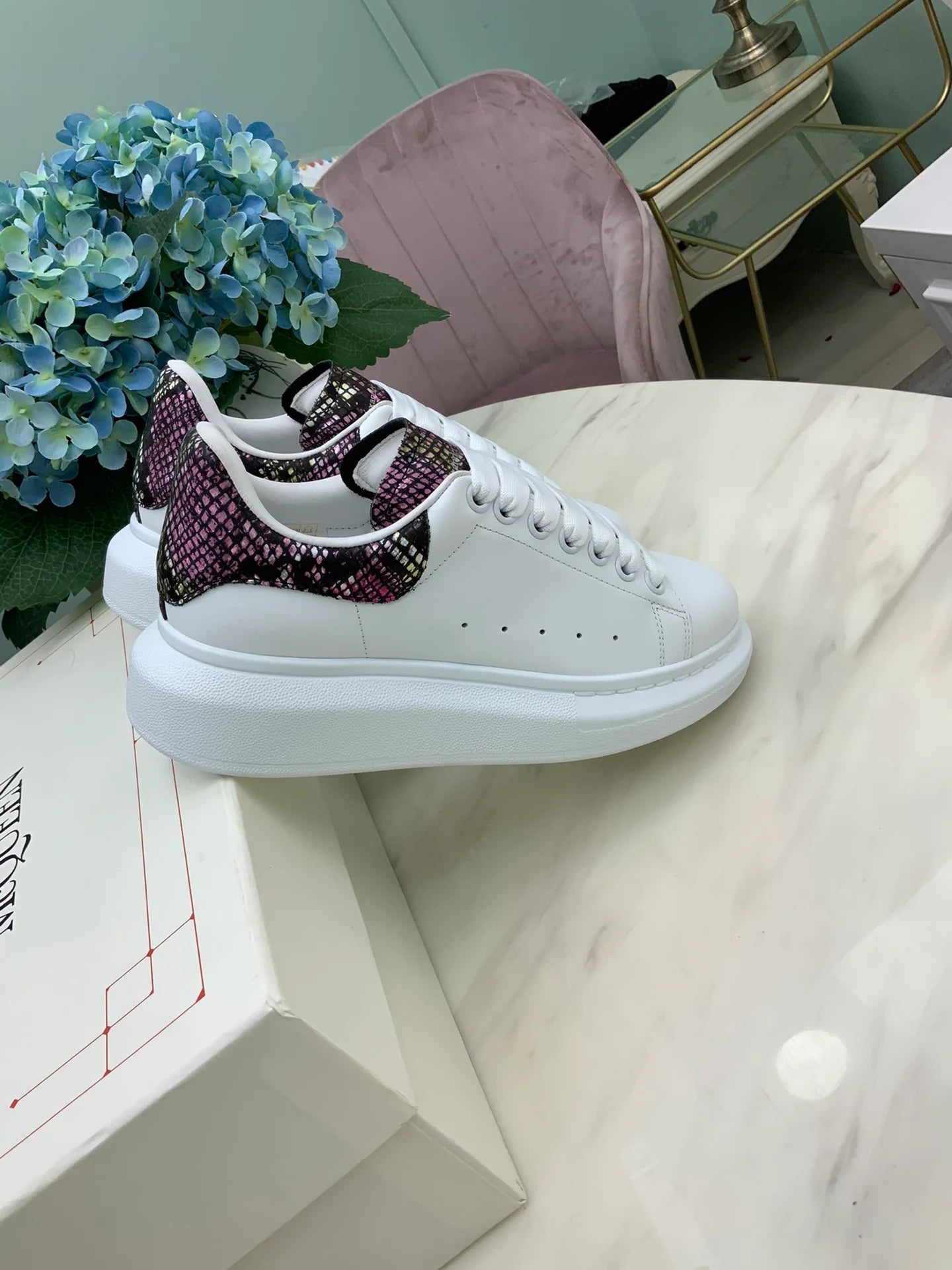 MCQUEEN SNEAKER