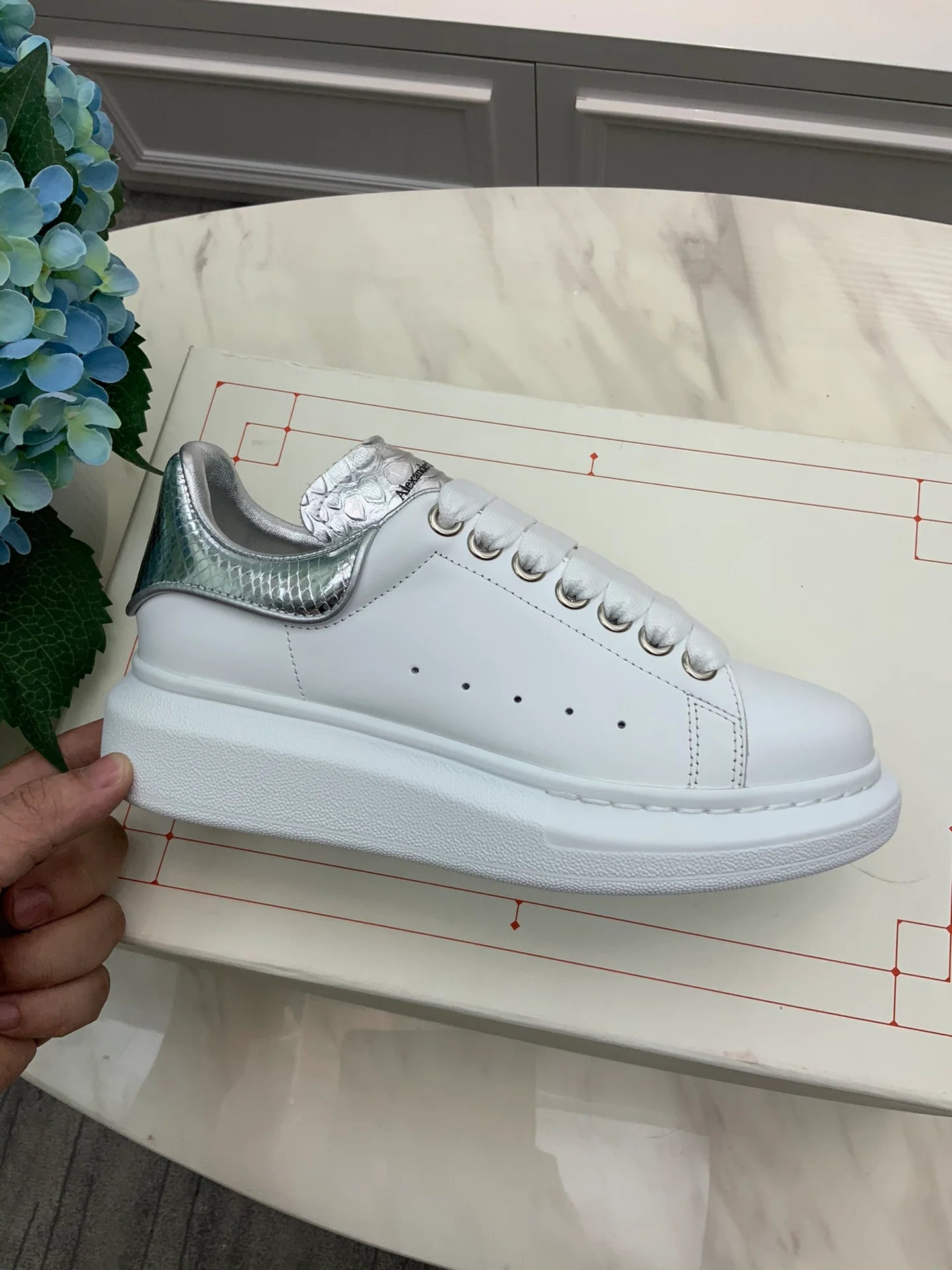 MCQUEEN SNEAKER