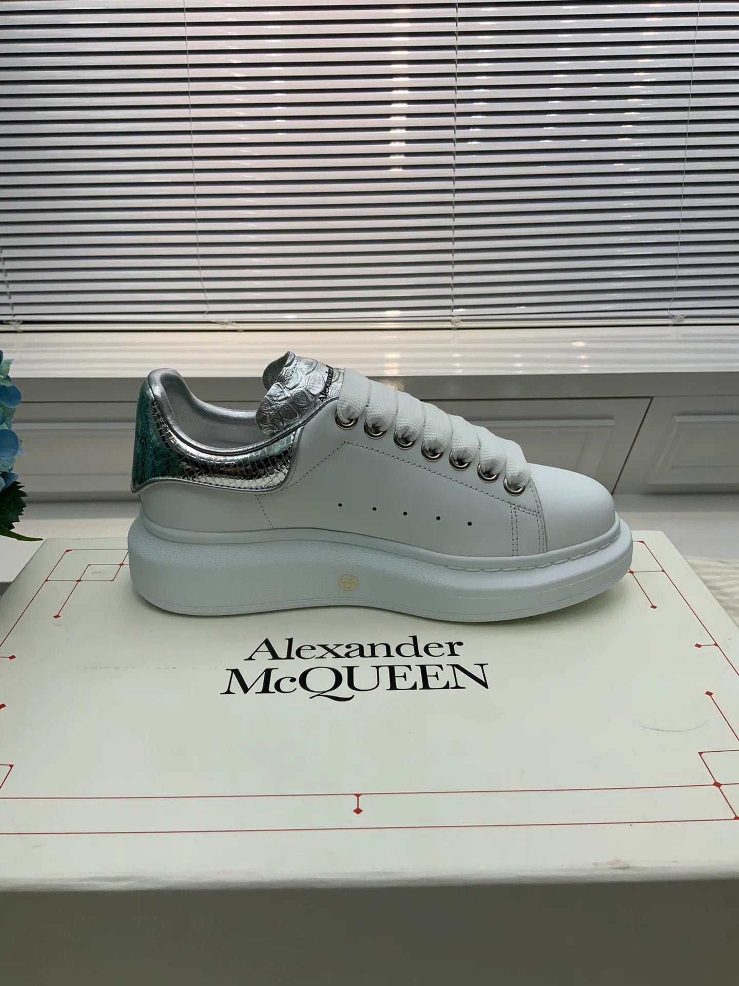 MCQUEEN SNEAKER