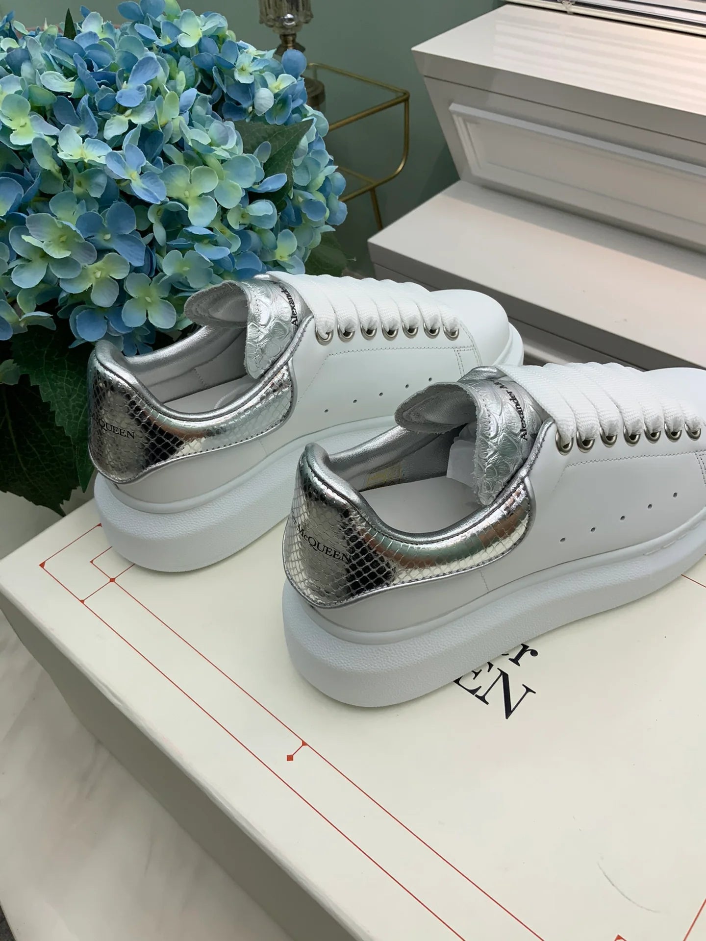 MCQUEEN SNEAKER