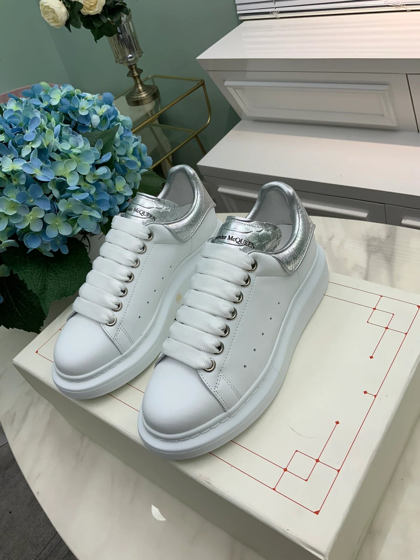 MCQUEEN SNEAKER