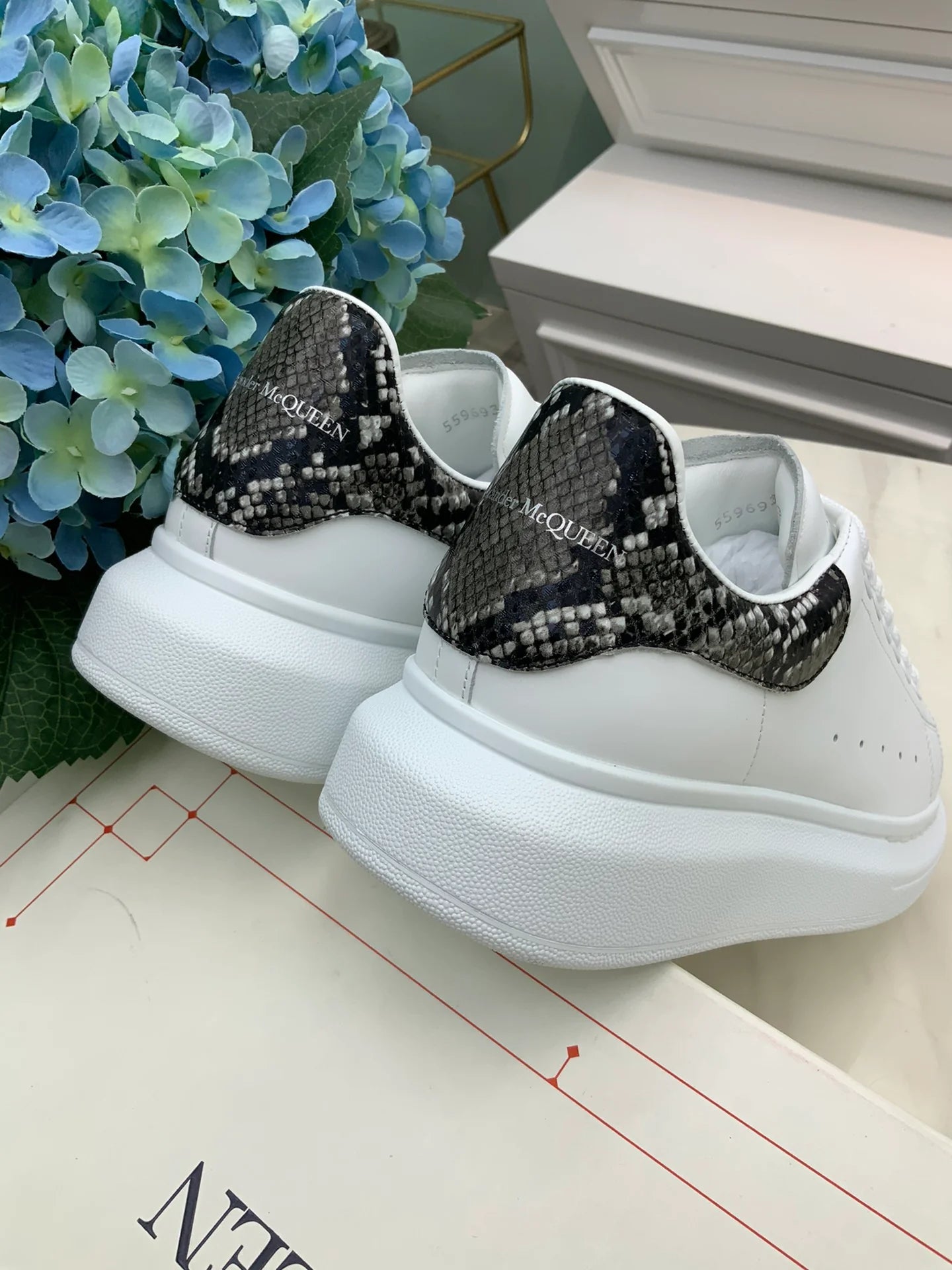 MCQUEEN SNEAKER