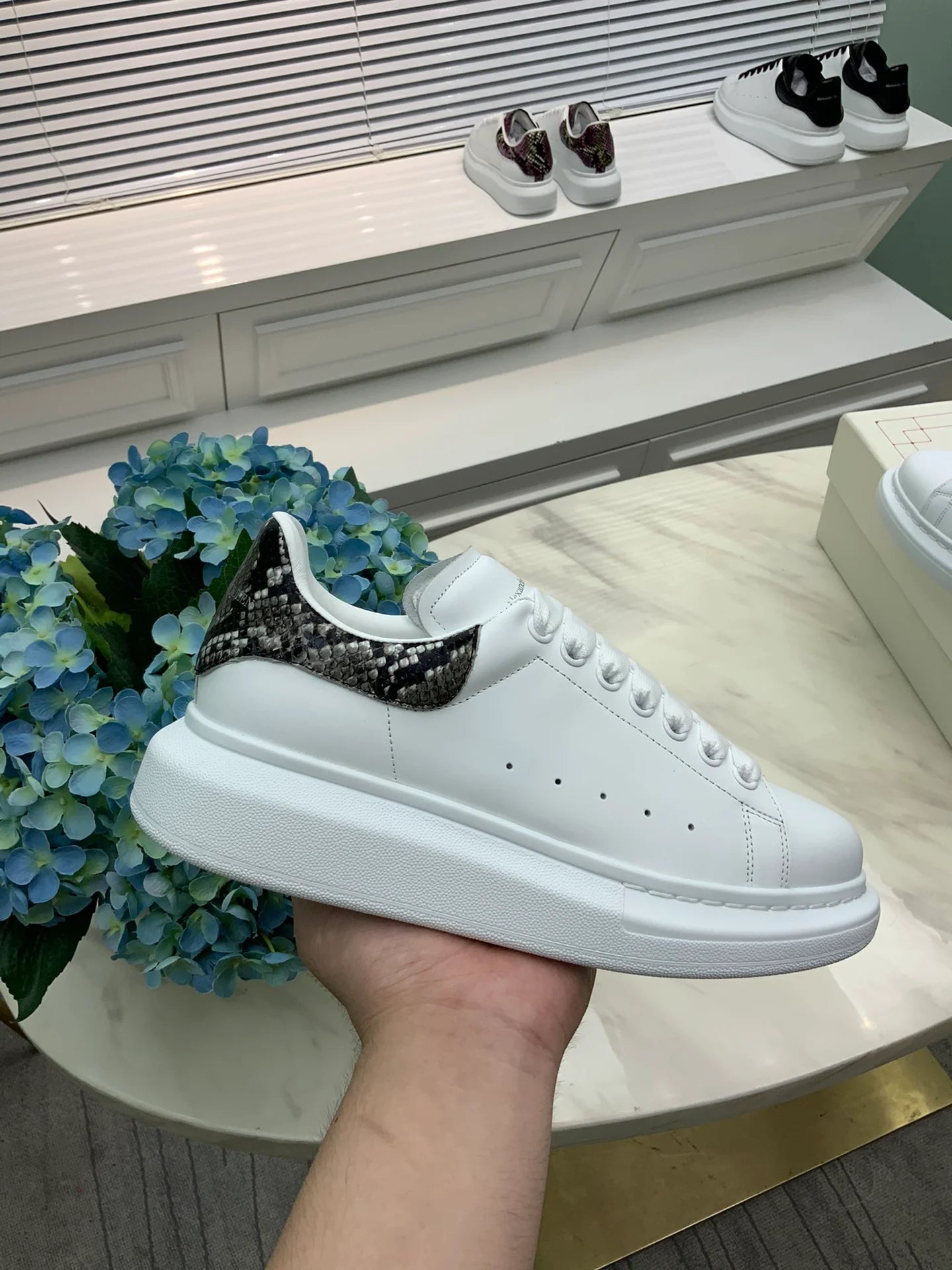 MCQUEEN SNEAKER