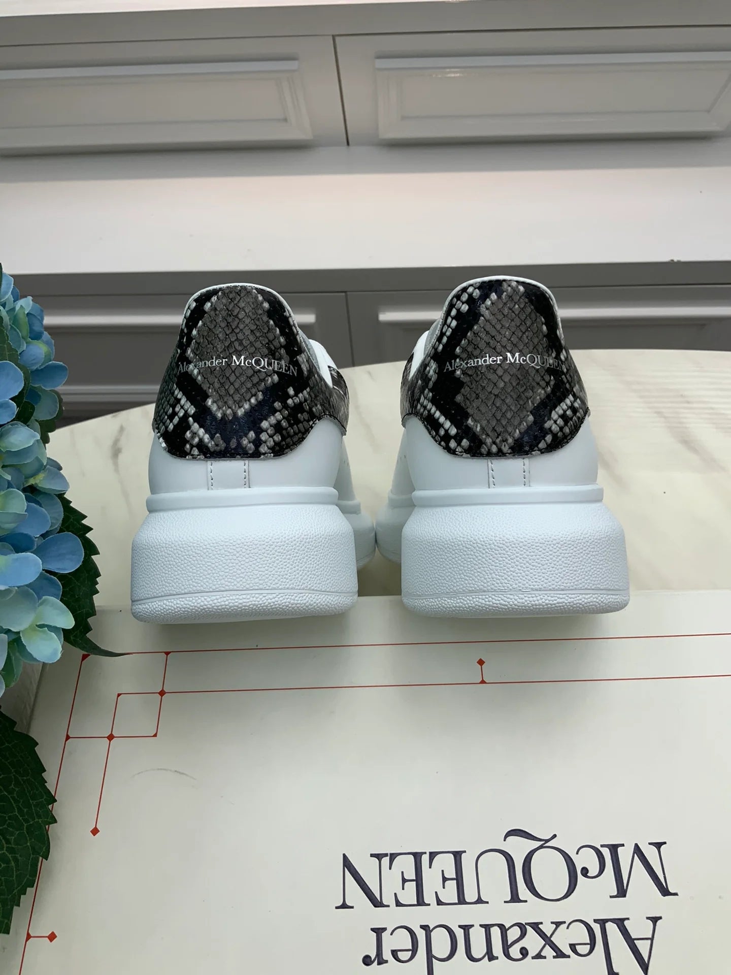 MCQUEEN SNEAKER