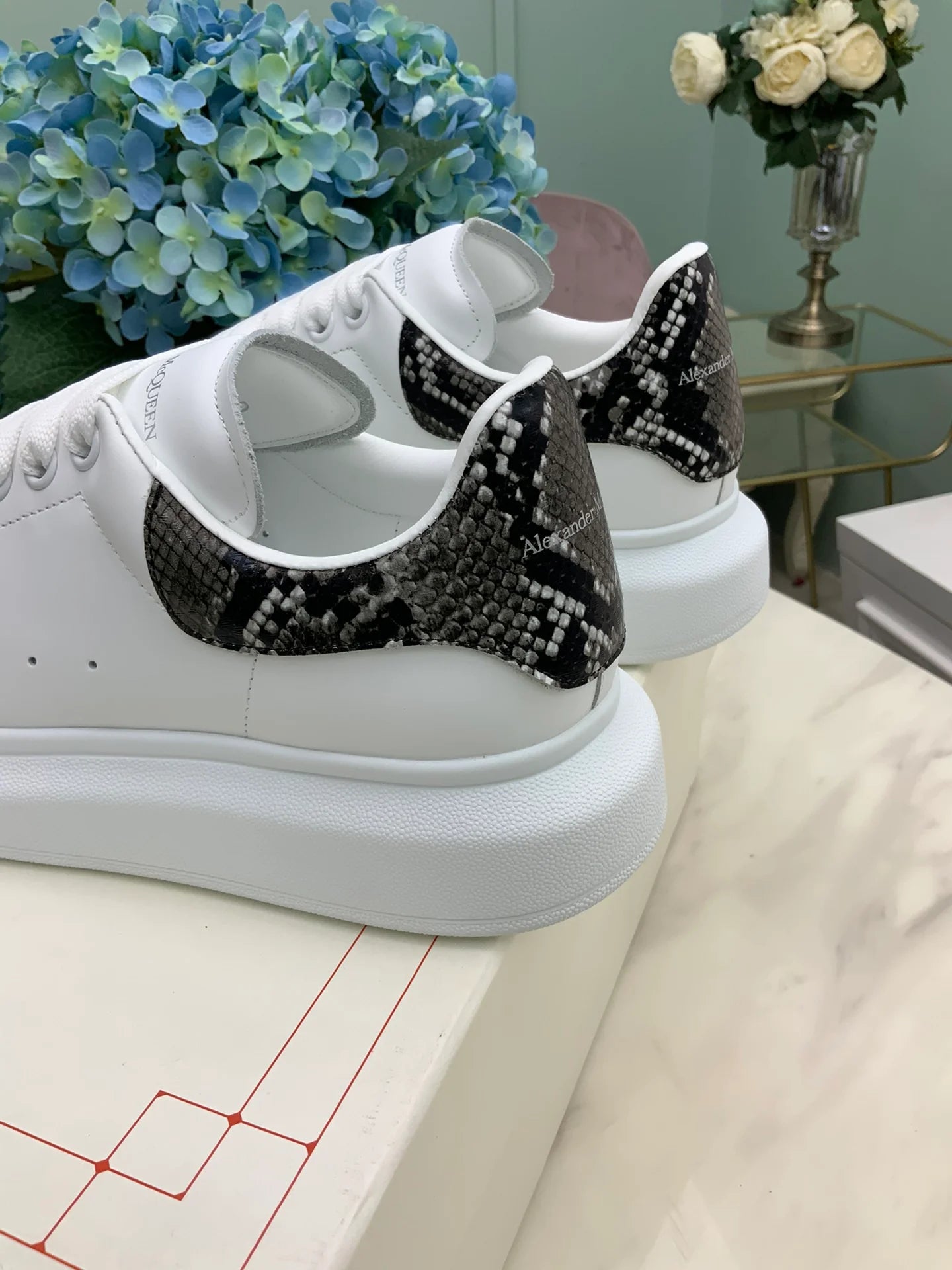MCQUEEN SNEAKER