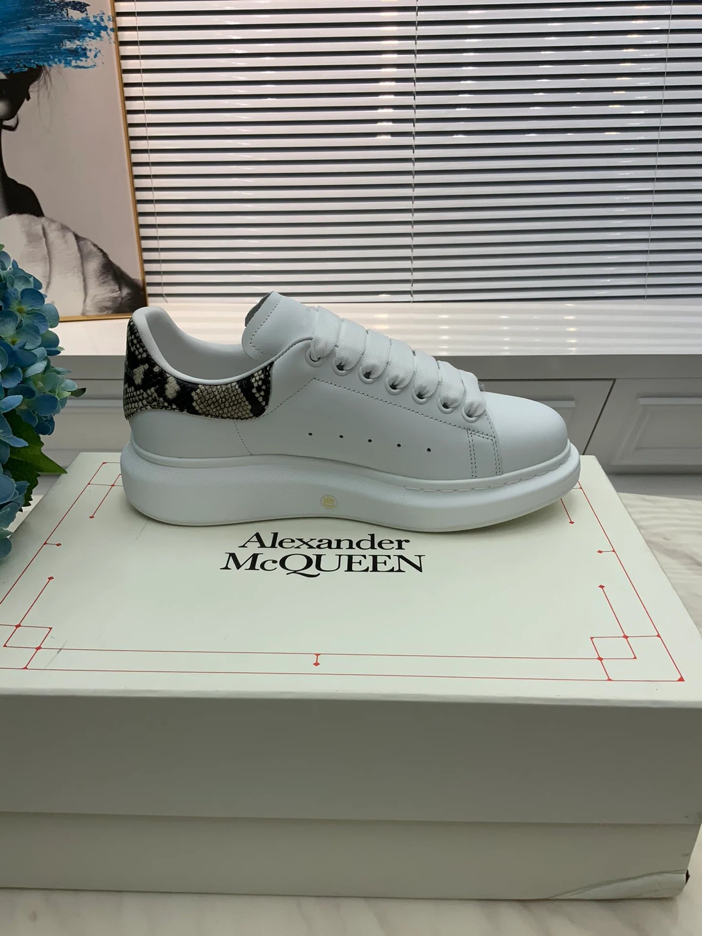 MCQUEEN SNEAKER