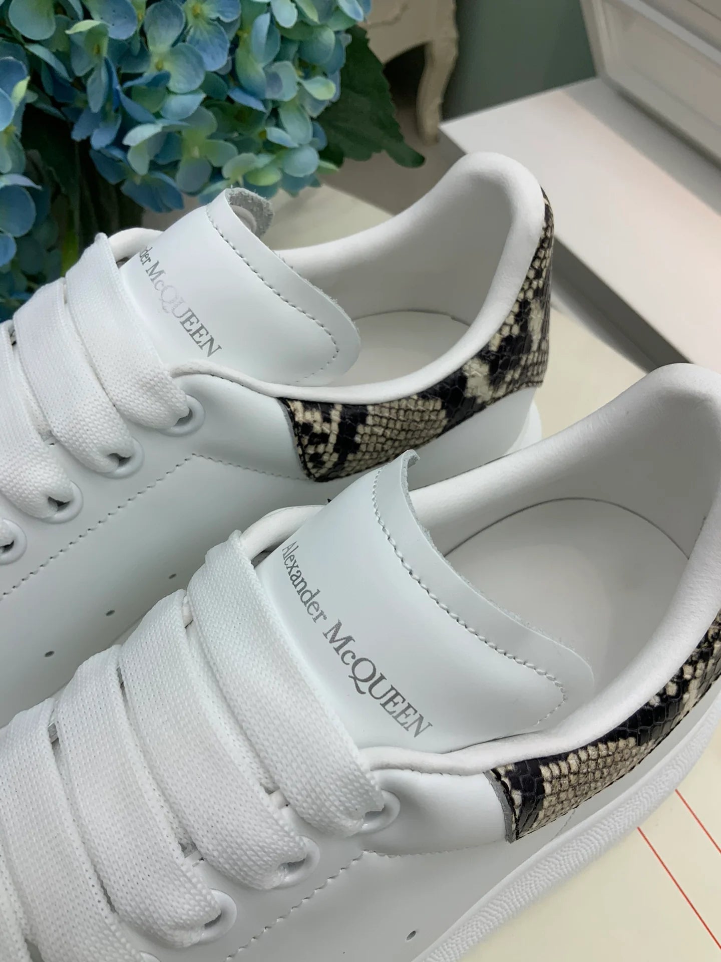 MCQUEEN SNEAKER