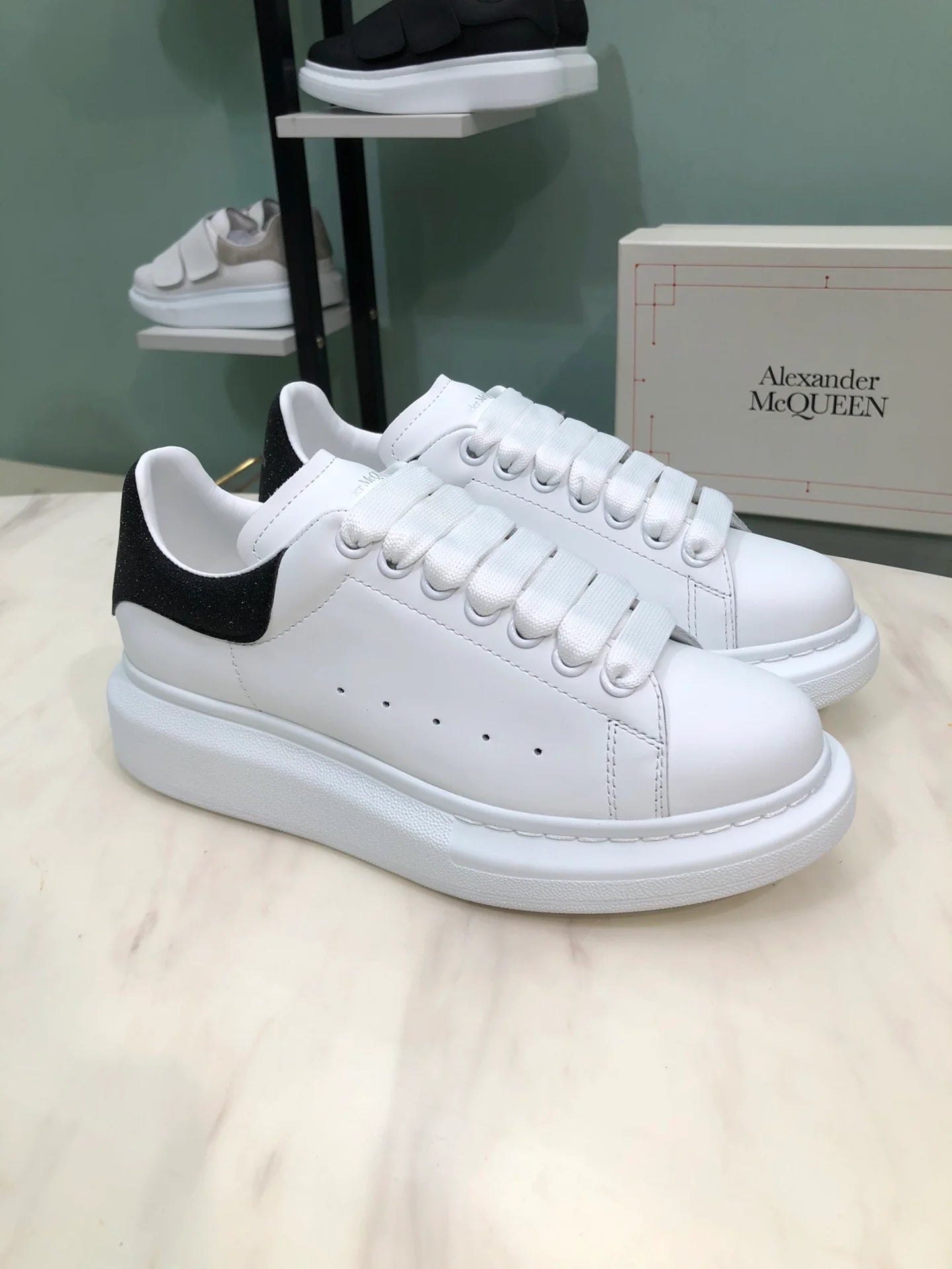 MCQUEEN SNEAKER
