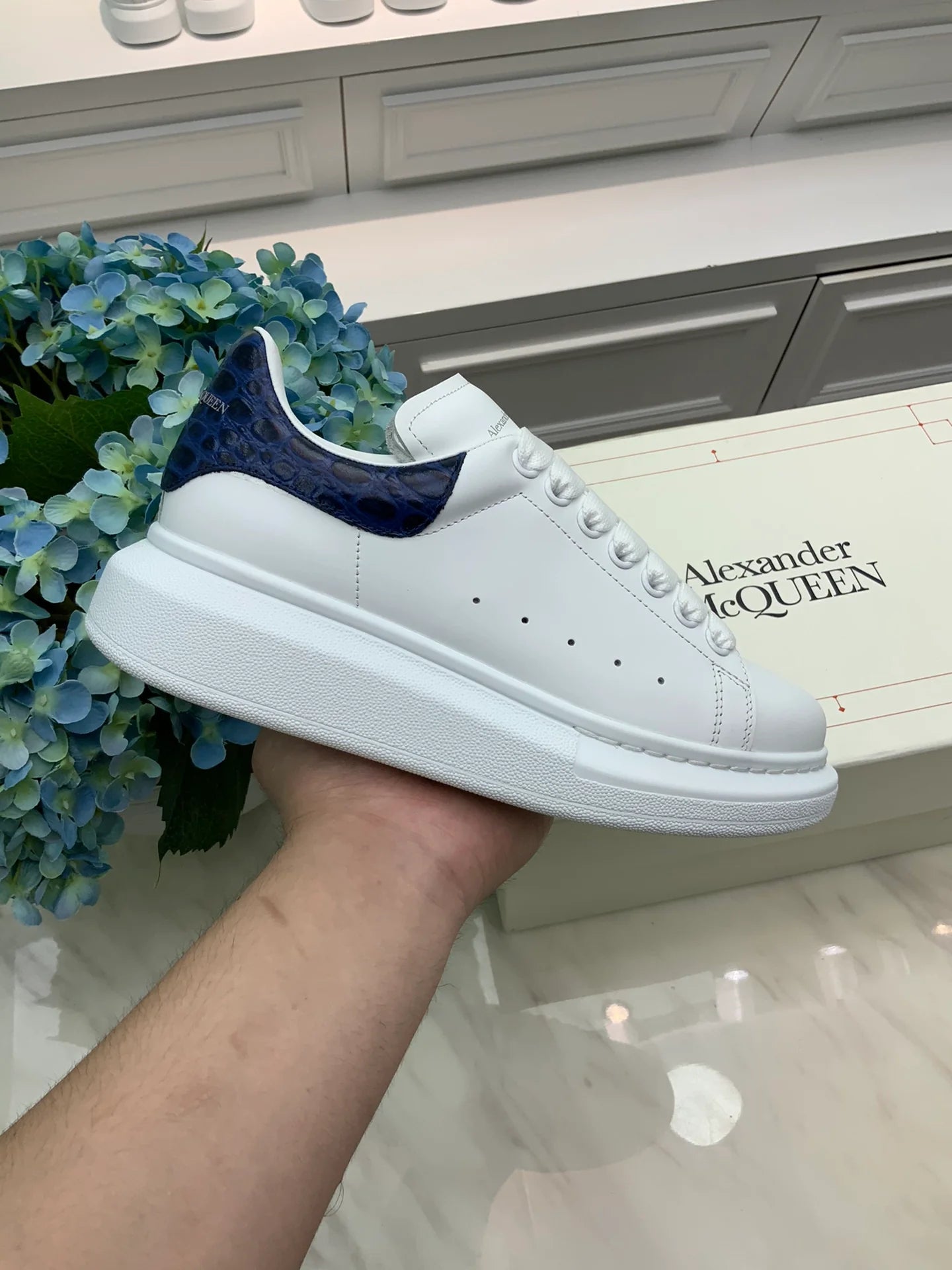MCQUEEN SNEAKER