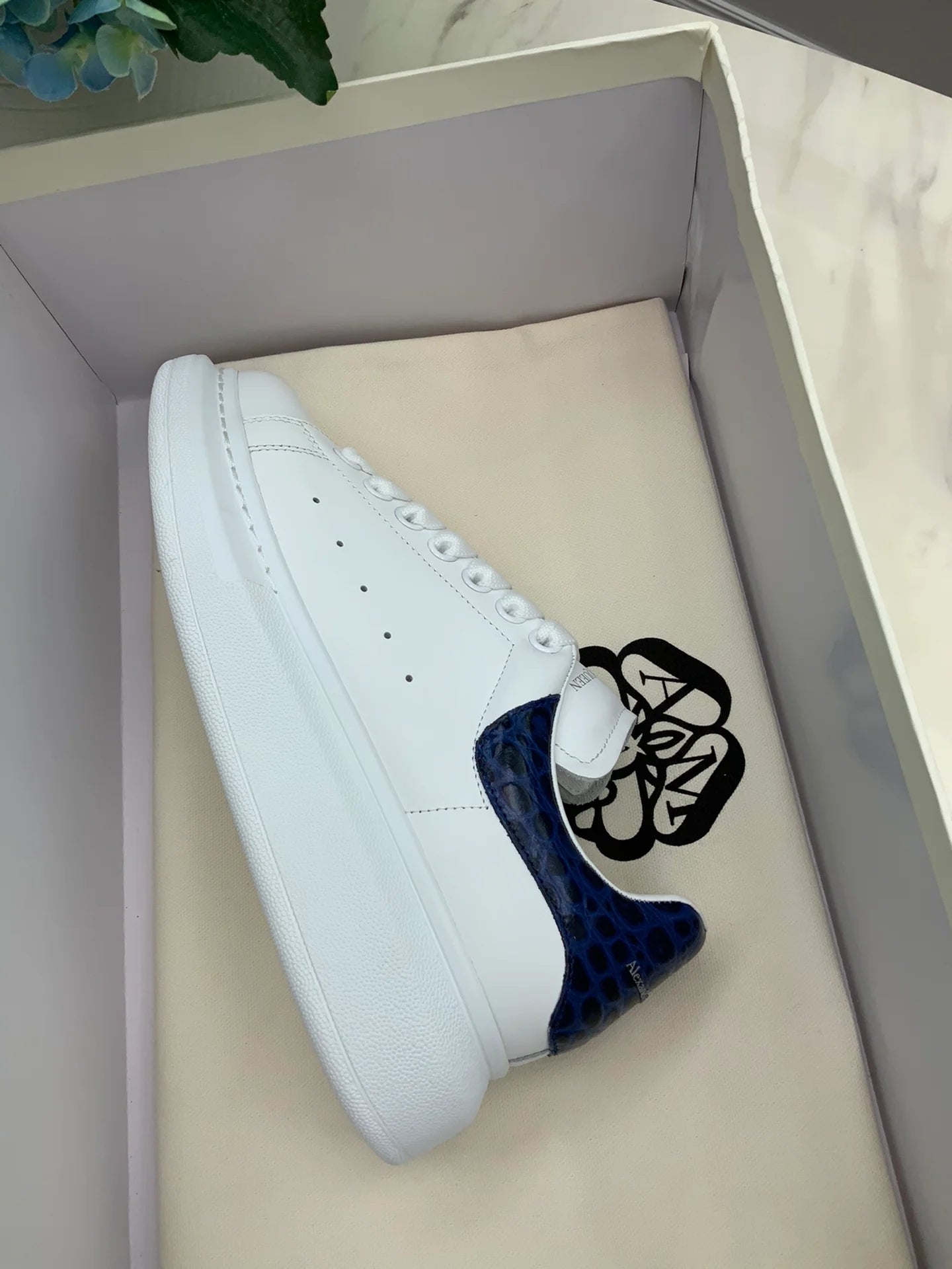 MCQUEEN SNEAKER