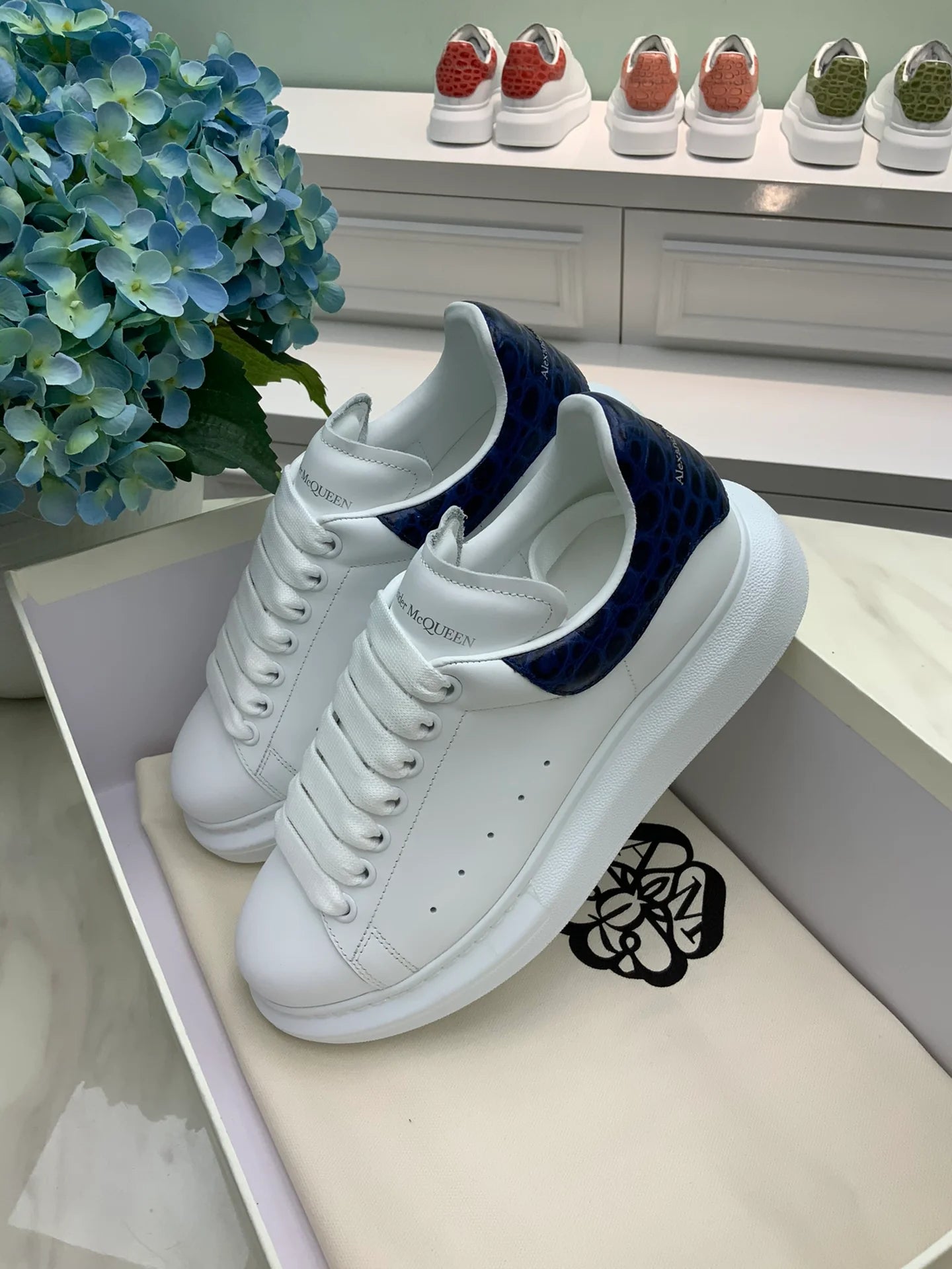 MCQUEEN SNEAKER