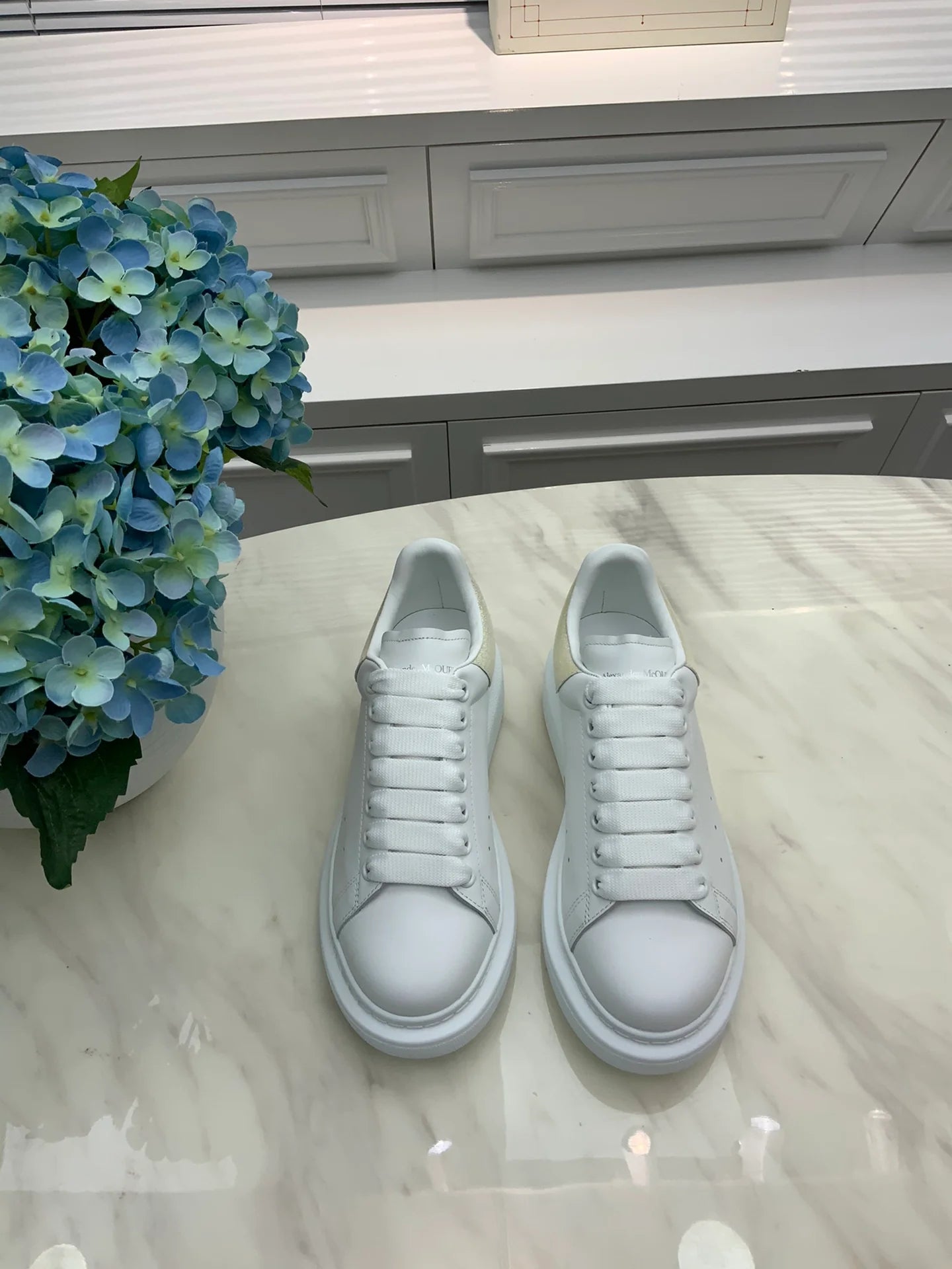 MCQUEEN SNEAKER