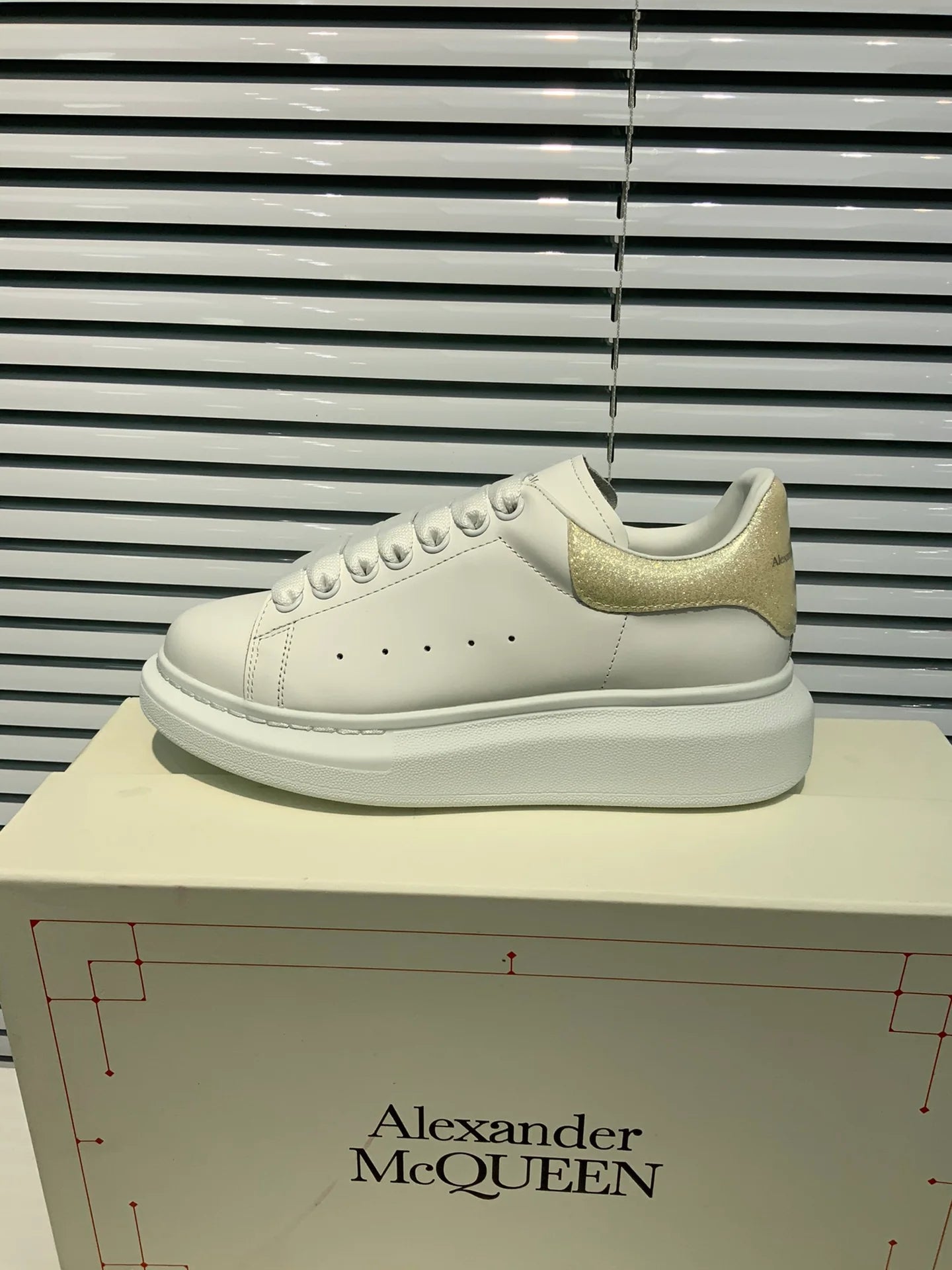 MCQUEEN SNEAKER