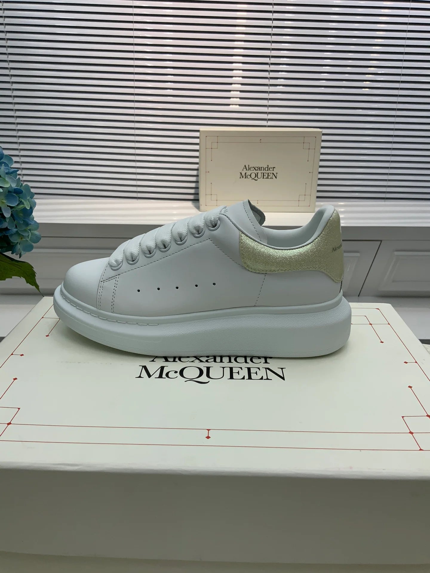 MCQUEEN SNEAKER