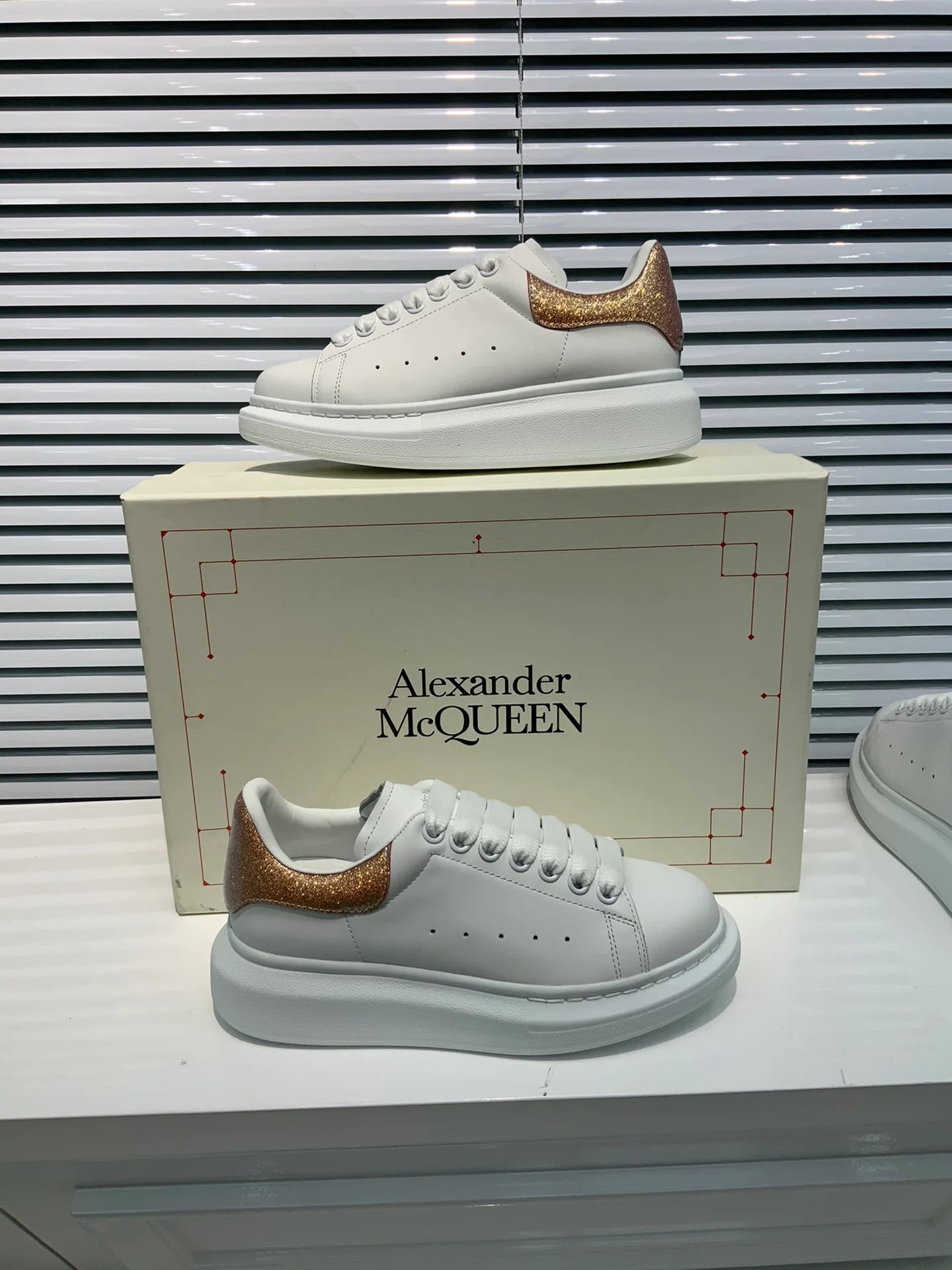 MCQUEEN SNEAKER