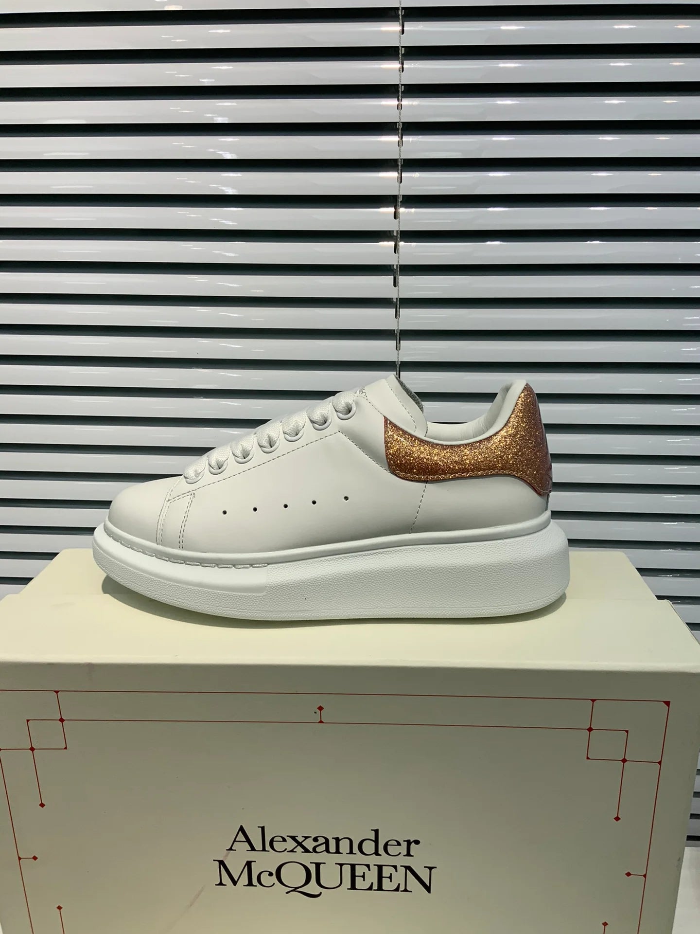 MCQUEEN SNEAKER