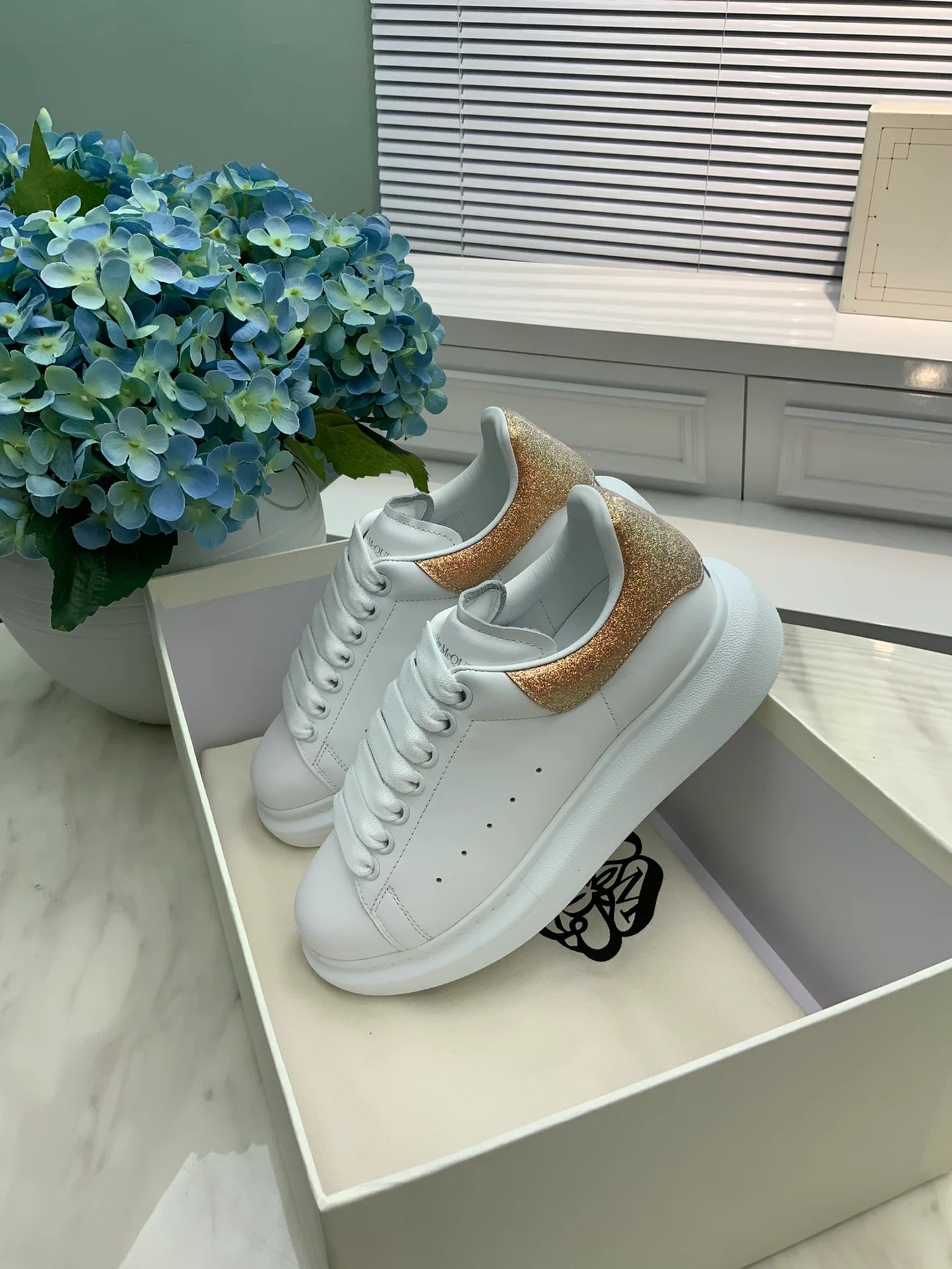 MCQUEEN SNEAKER