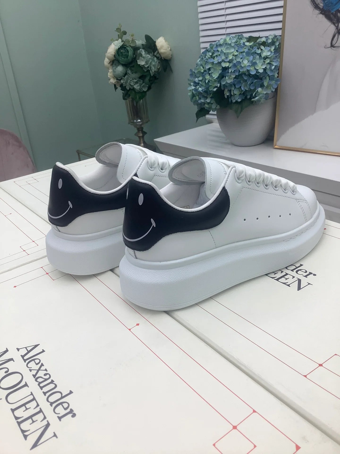 MCQUEEN SNEAKER