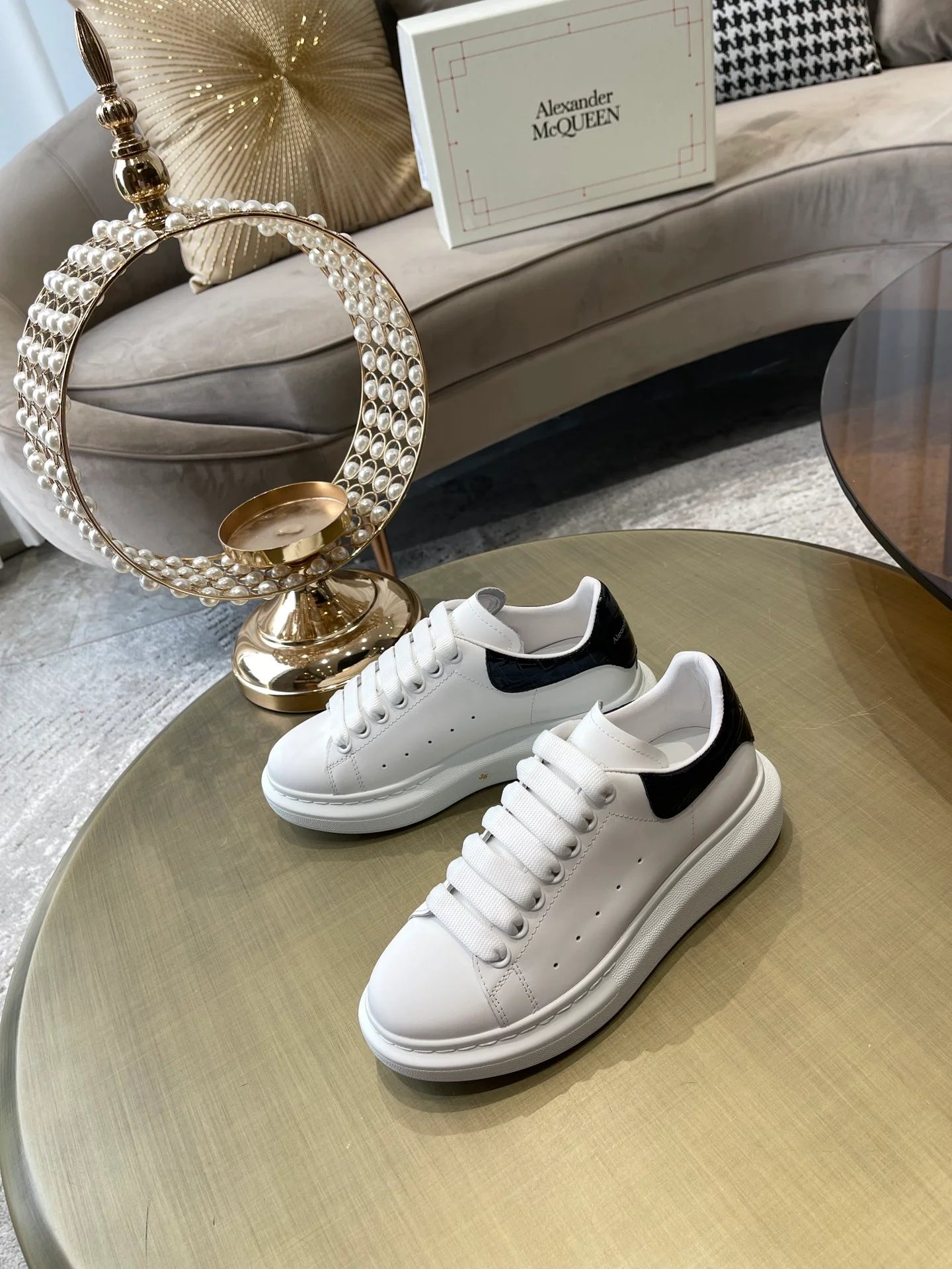 MCQUEEN SNEAKER
