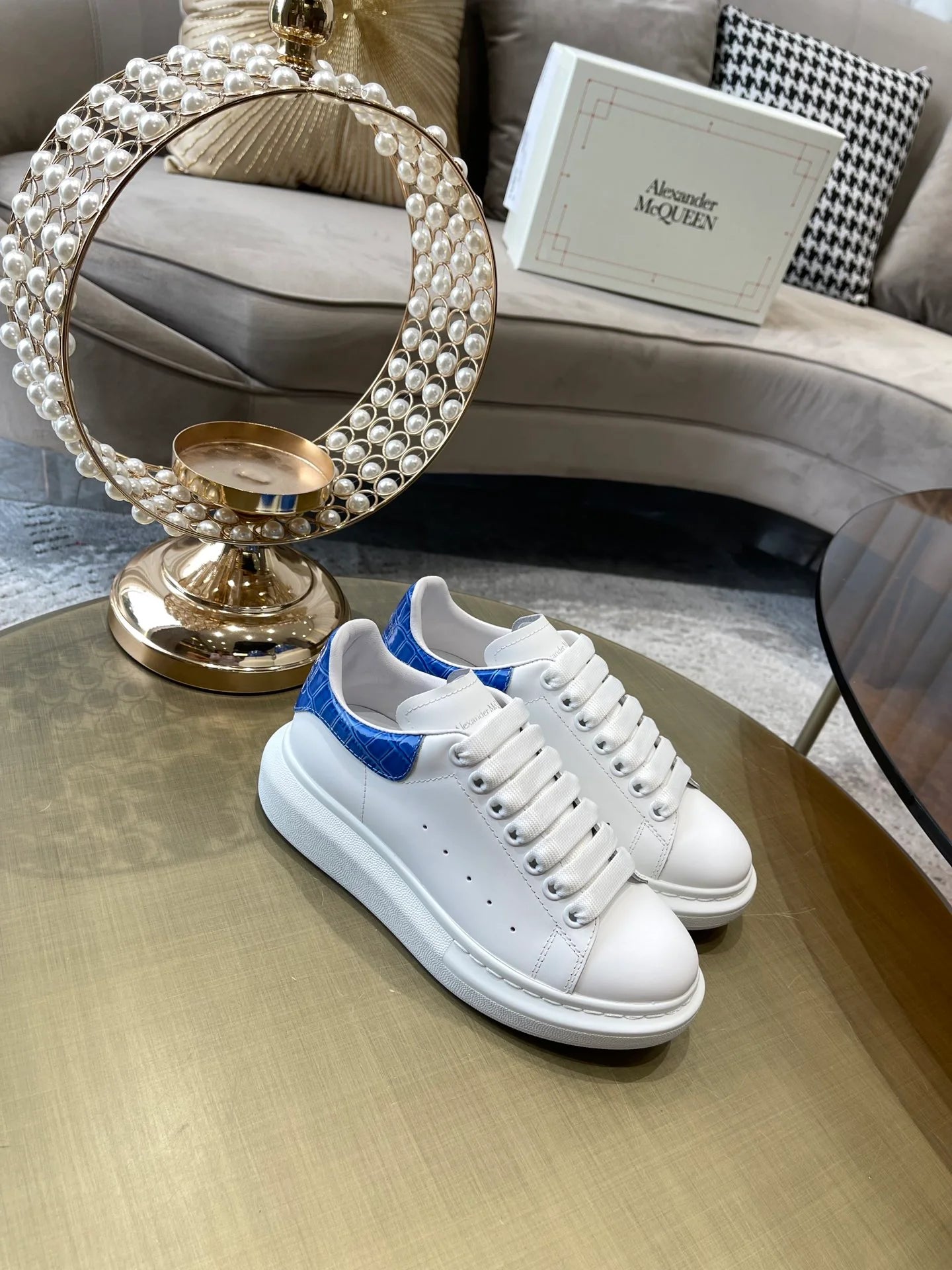 MCQUEEN SNEAKER