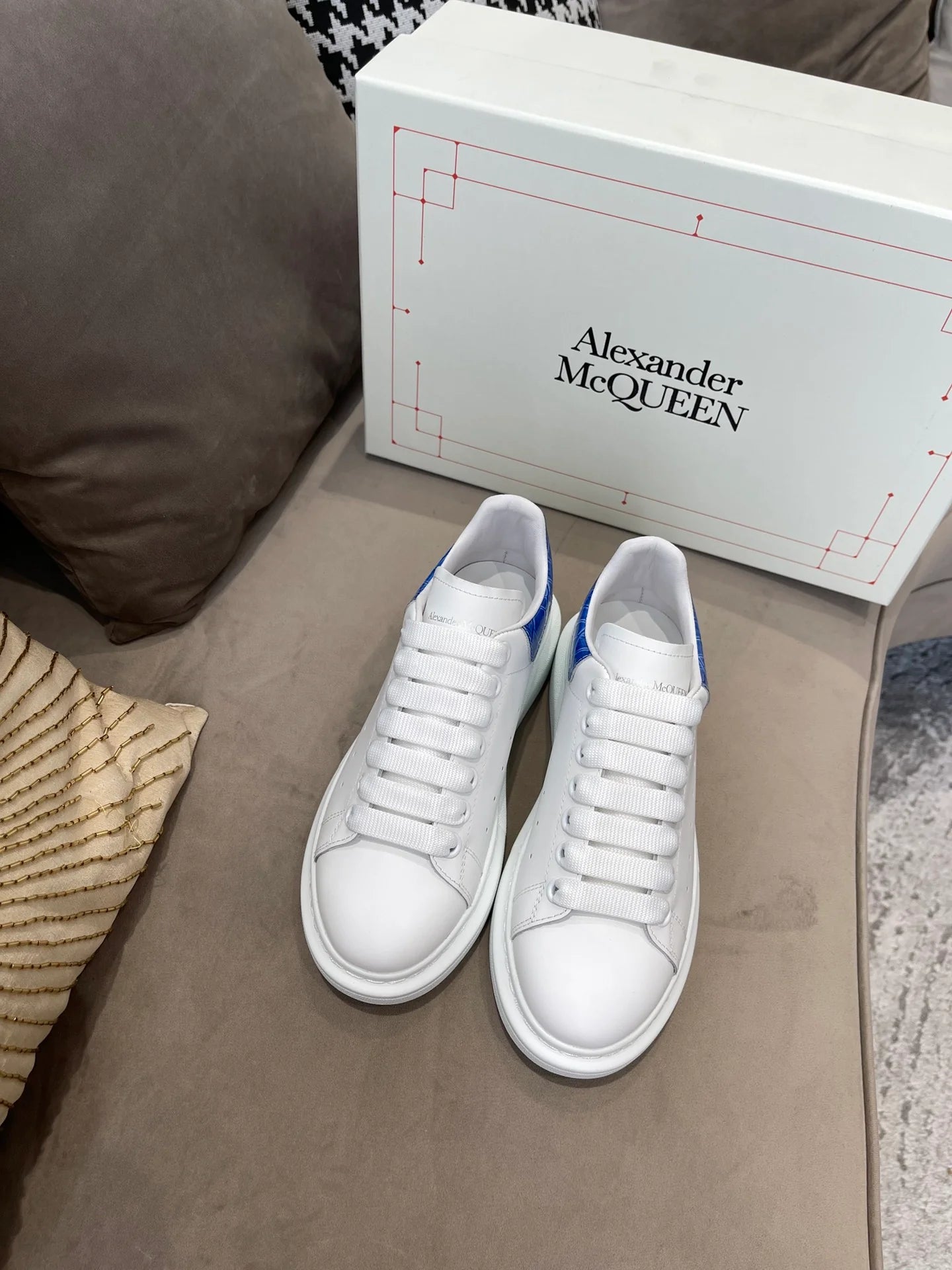 MCQUEEN SNEAKER